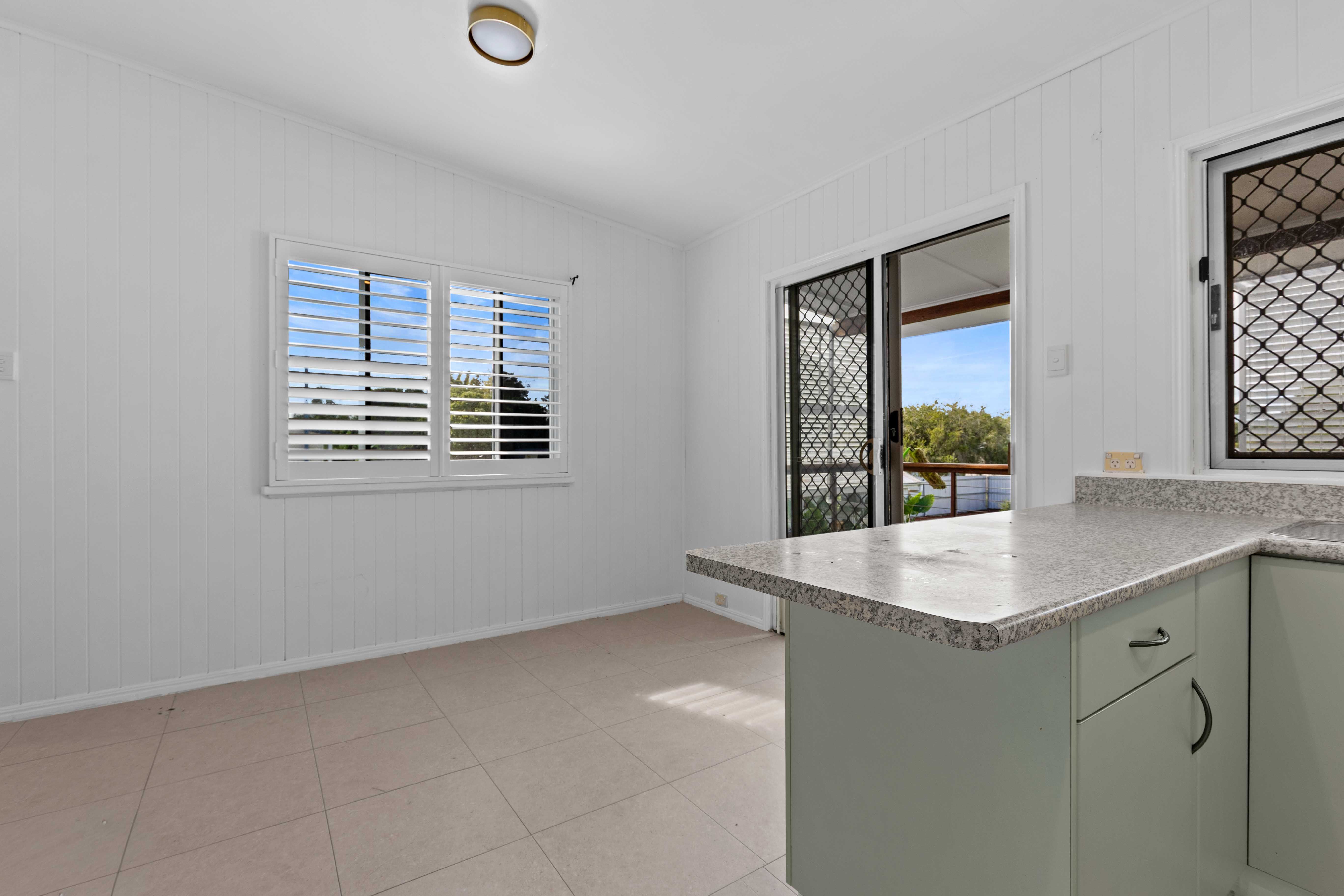 27 Bazaar Street — photo 10 of 30