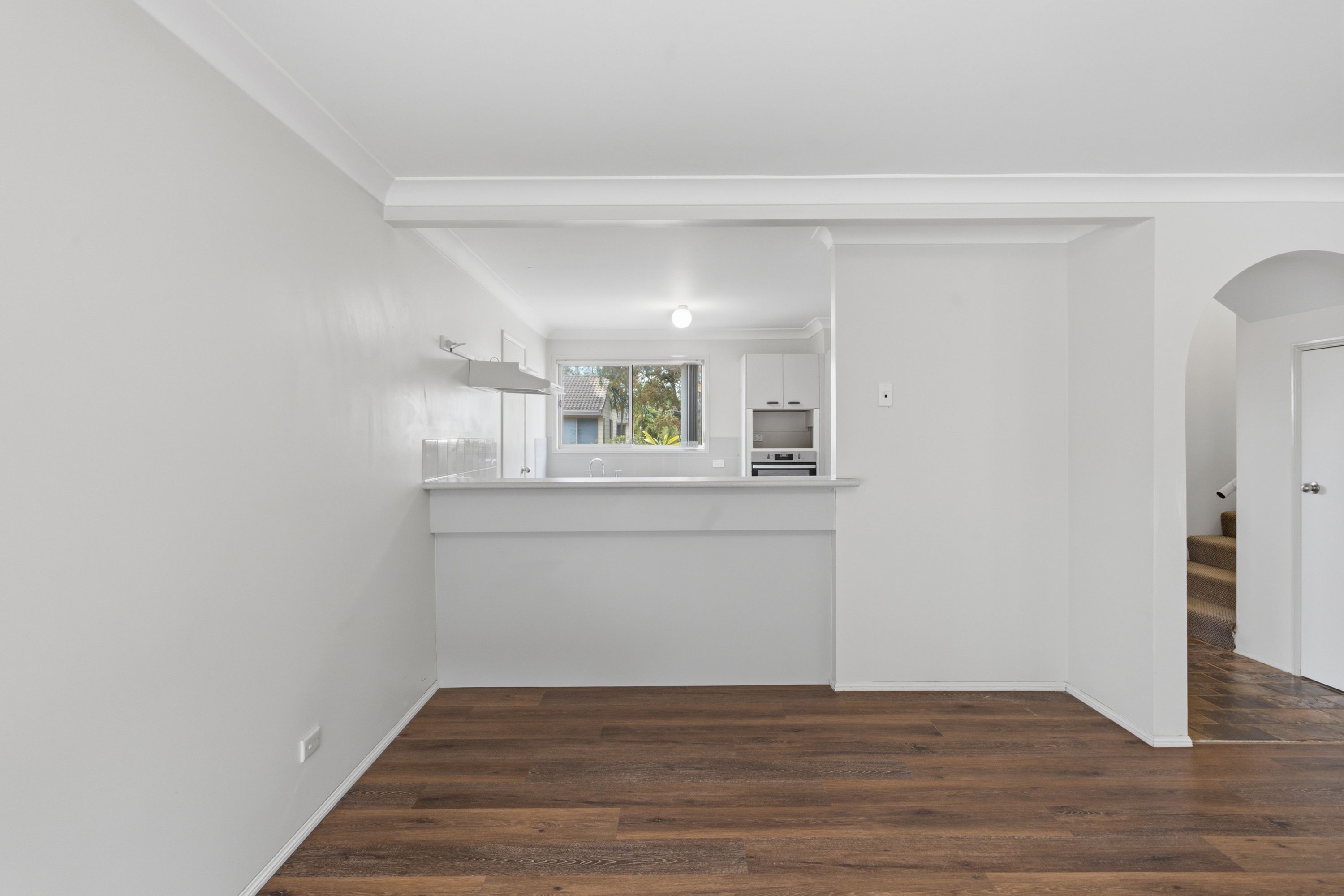 204/641 Pine Ridge Road — photo 5 of 24