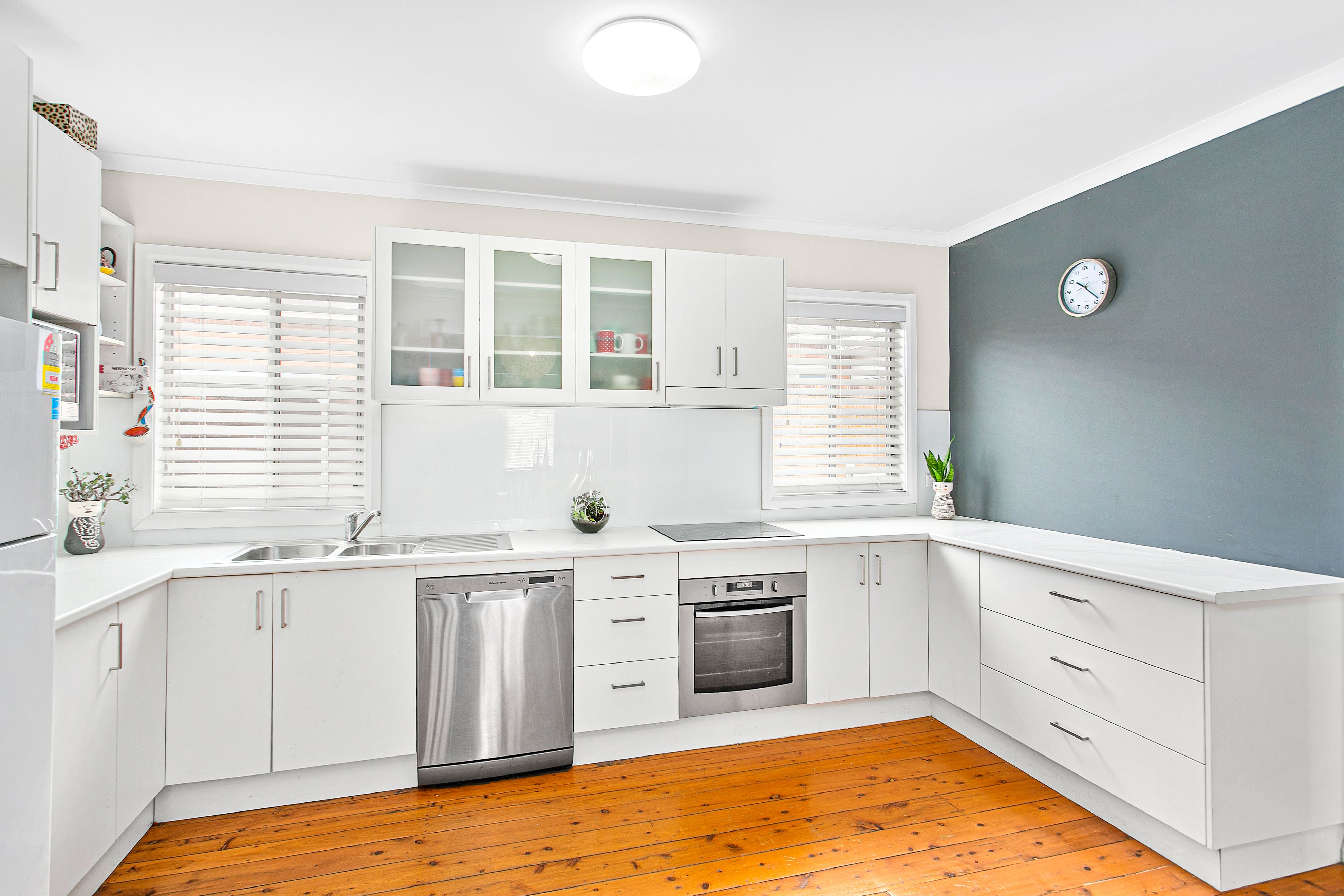 144 Parkes Street, Helensburgh, NSW 2508