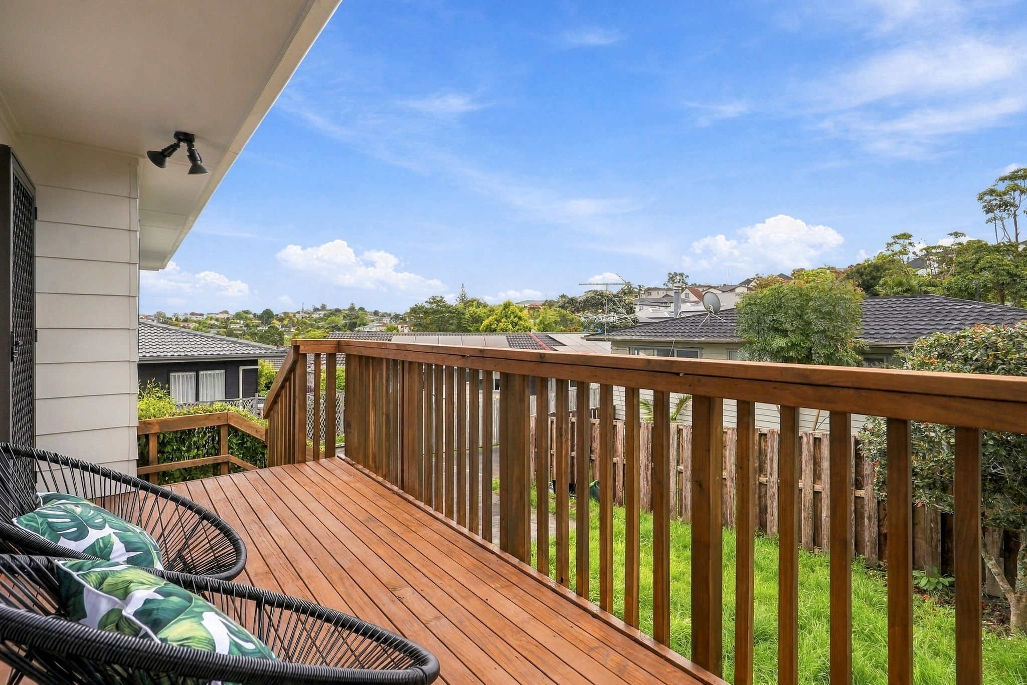 2/53 Lavery Place, Sunnynook, North Shore City