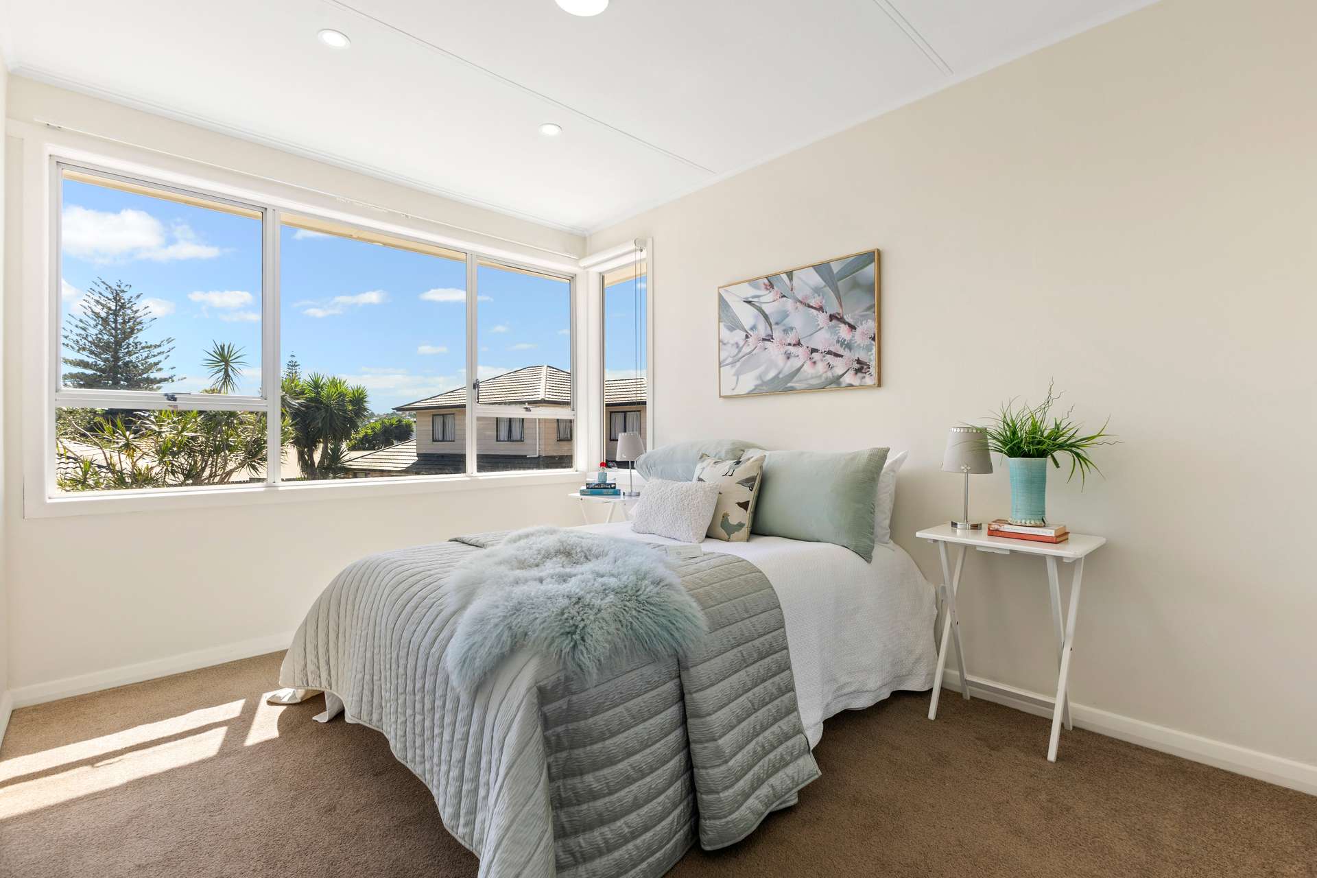 5 Coates Crescent photo 6