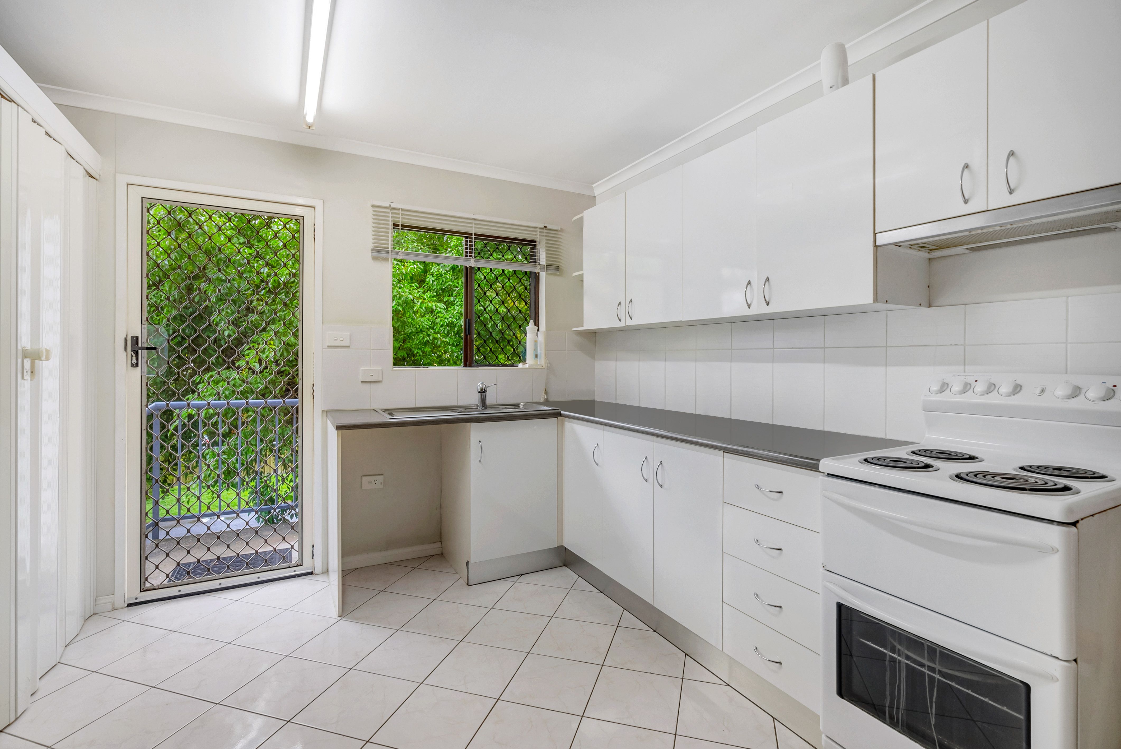 7/75 Boland Street, Westcourt, QLD 4870