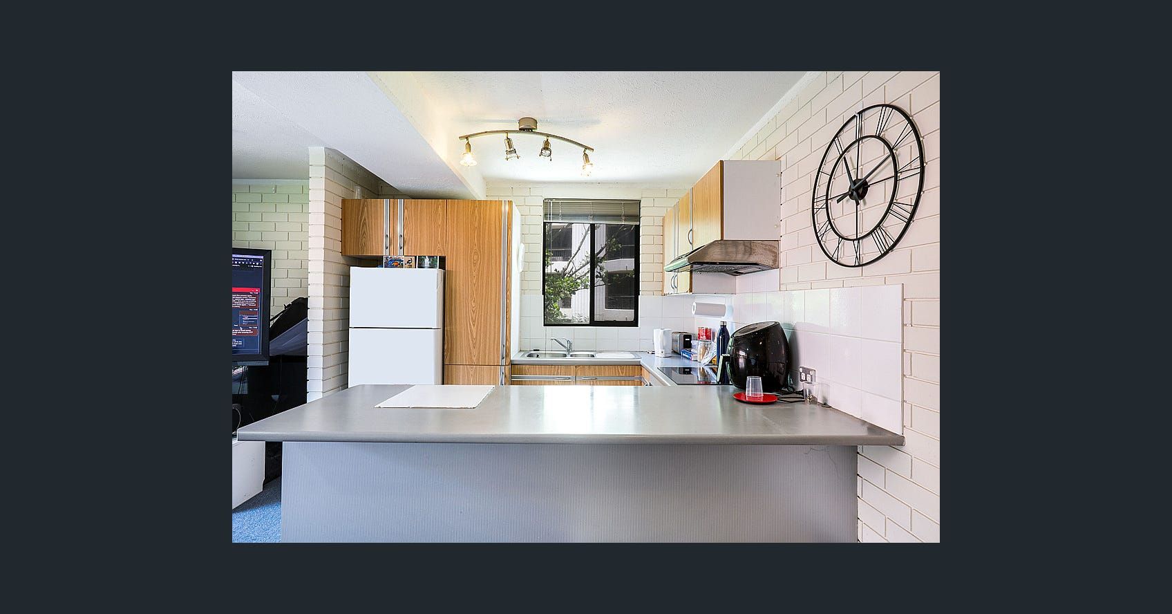 6/16 Markwell Avenue, Surfers Paradise, QLD 4217