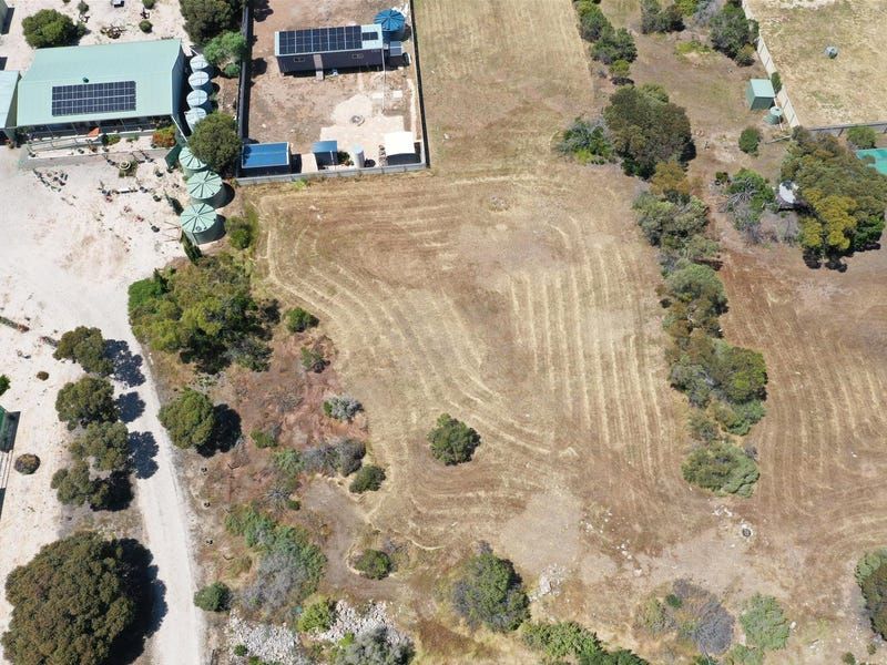 132 ( Lot 4 ) Marine Parade, Port Moorowie, SA 5576