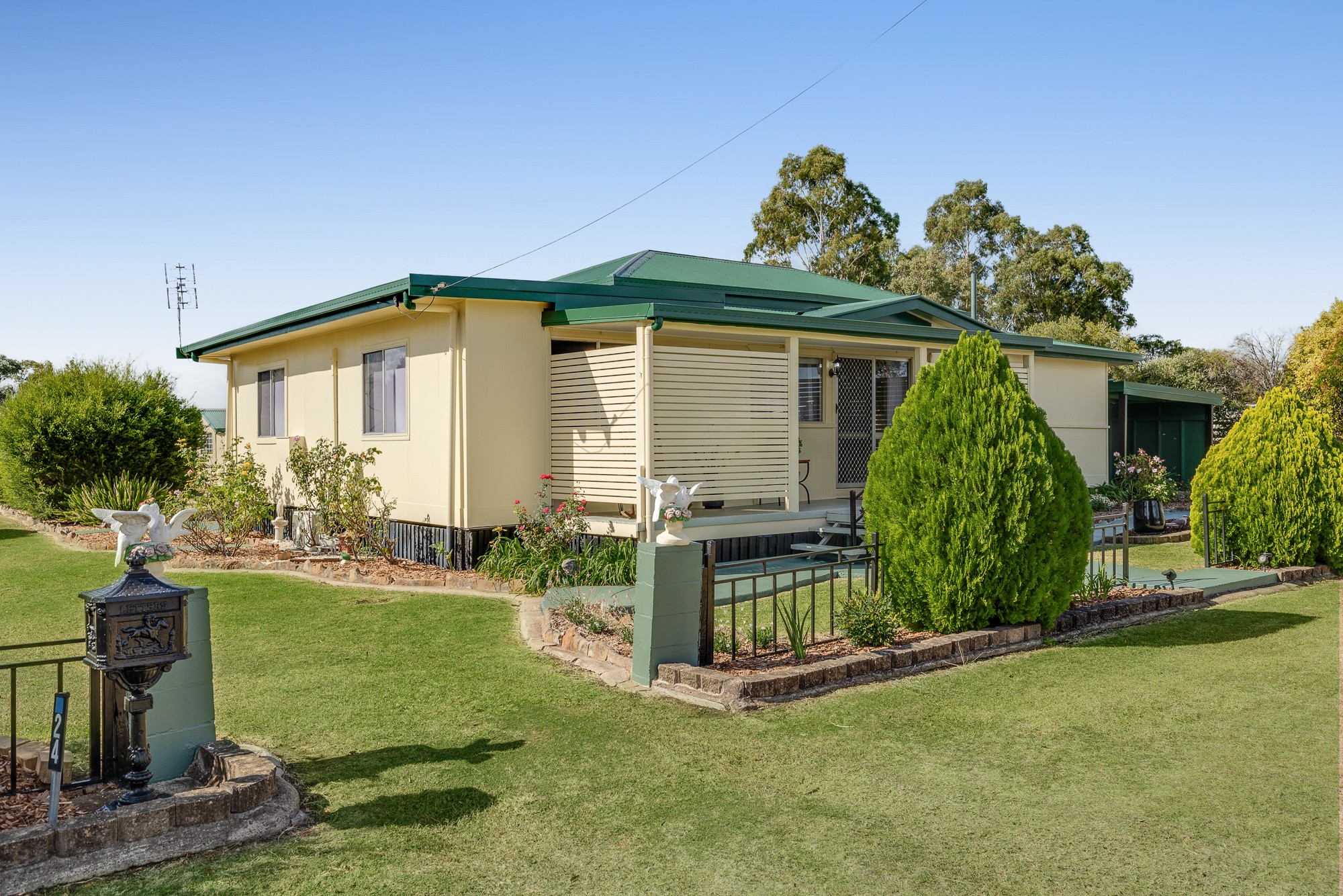 24 Kates Street, Clifton, QLD 4361