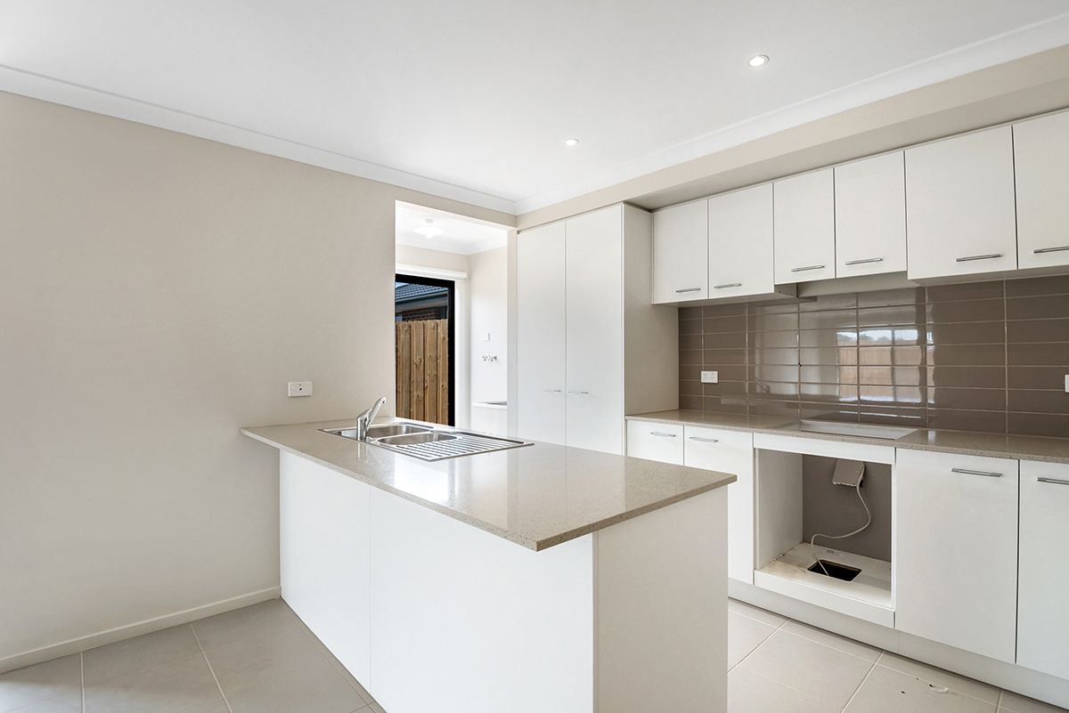 1/527 Rubus Drive, Wallan, VIC 3756