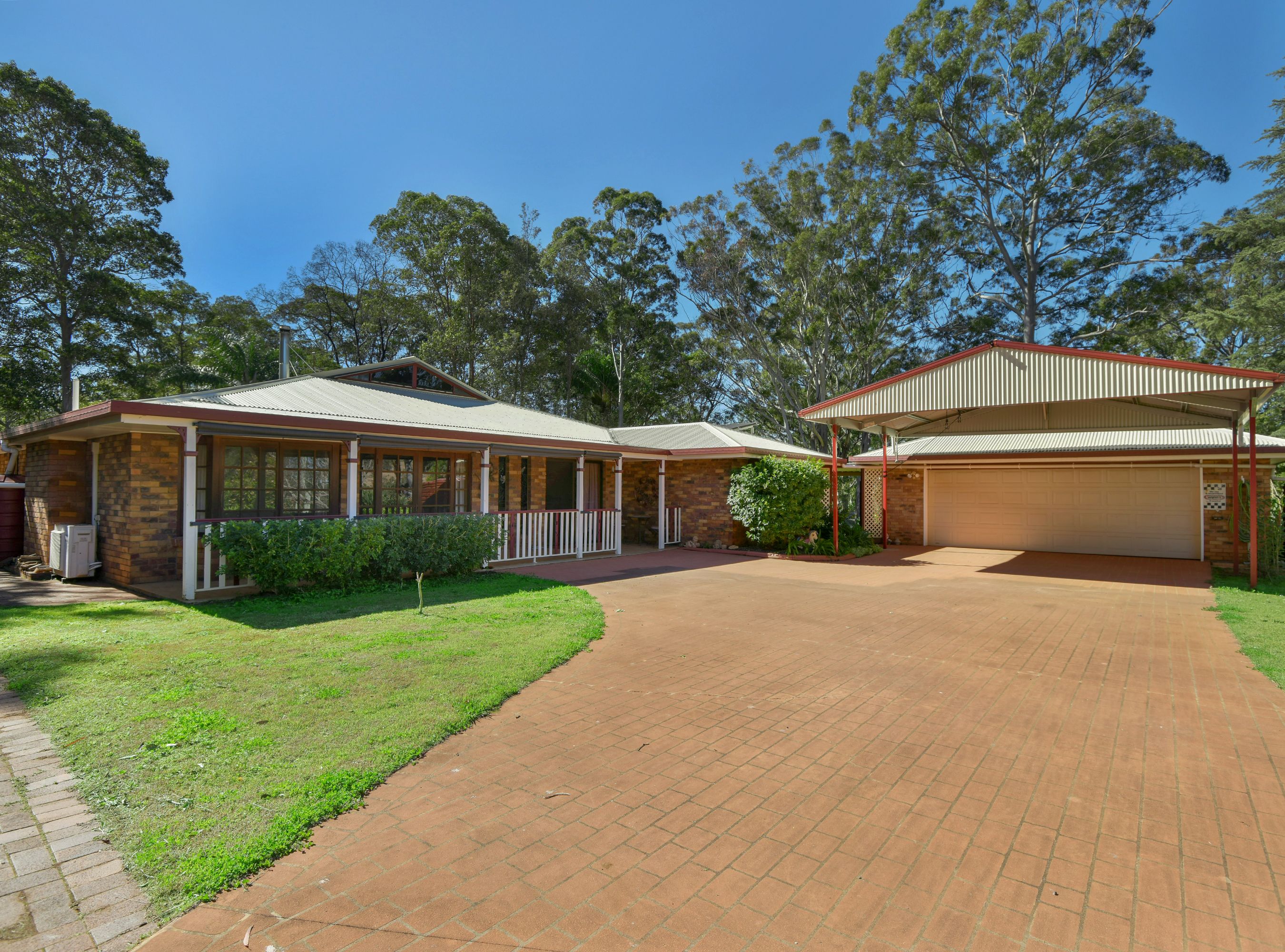 8 Bimbi Drive, Highfields, QLD 4352
