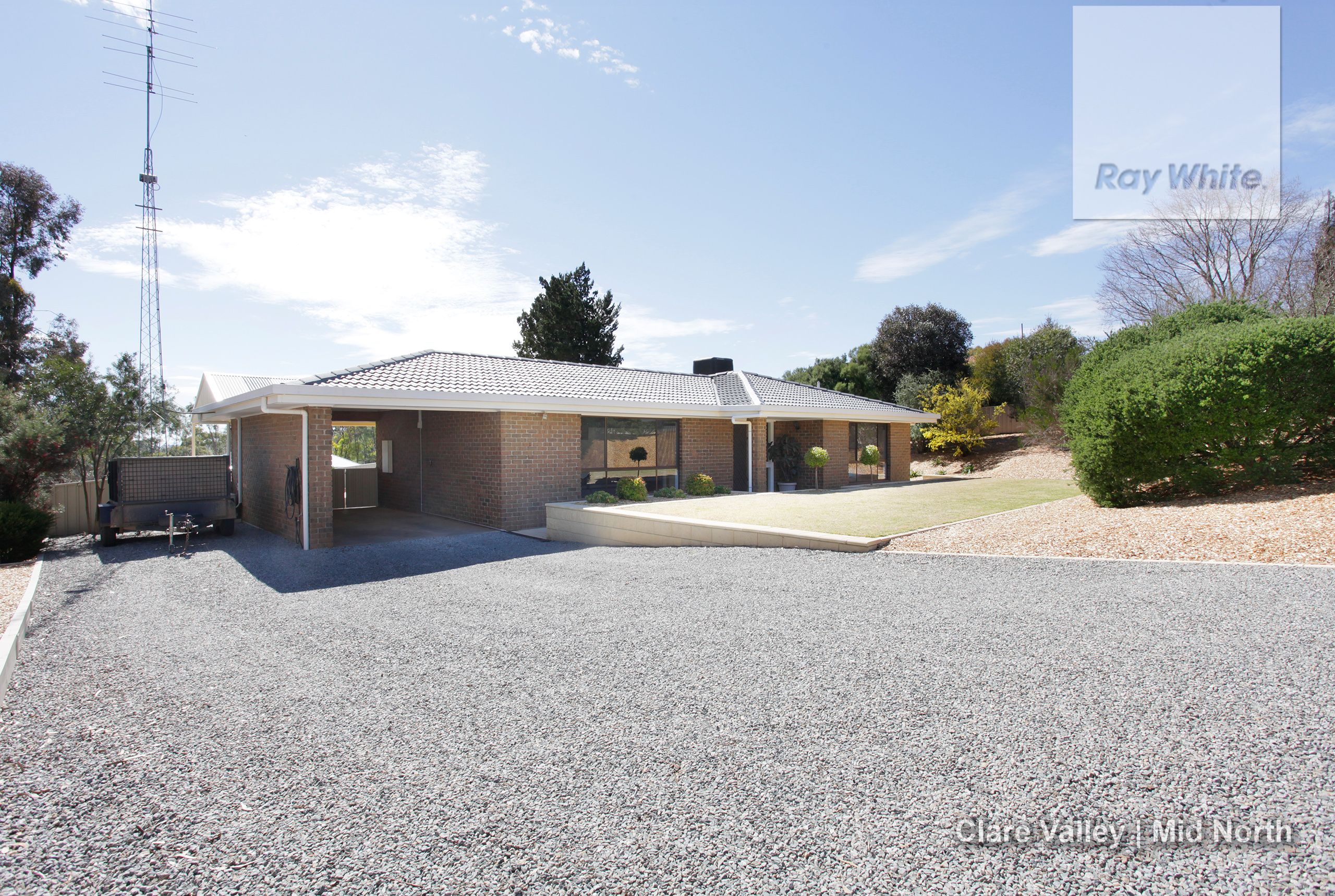 15 Henry Street, Clare, SA 5453