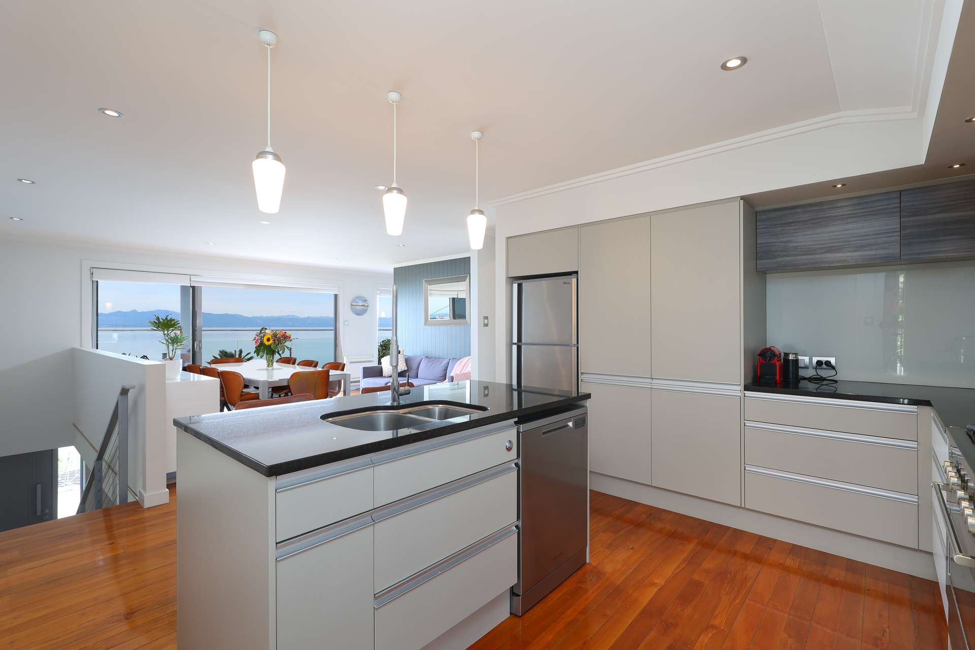 808 Atawhai Drive photo 5