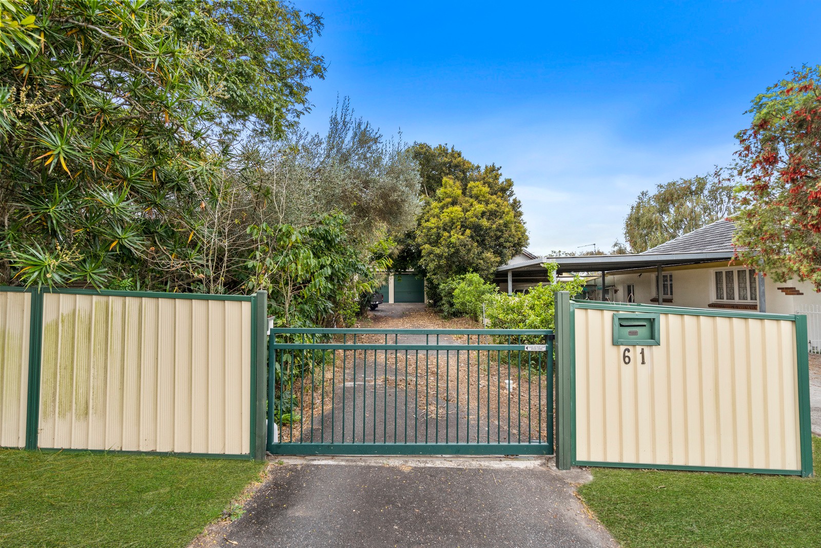 61 Sussex Road, Acacia Ridge, QLD 4110