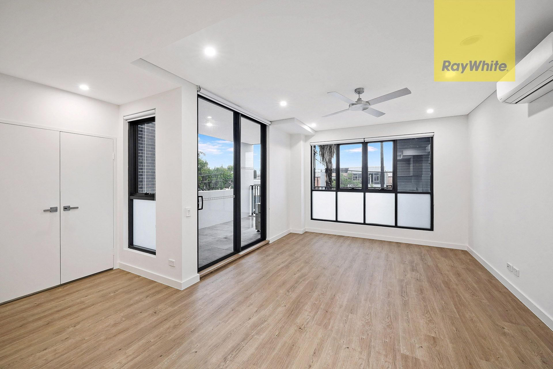 B305/40 Hoskins Avenue, Bankstown, NSW 2200