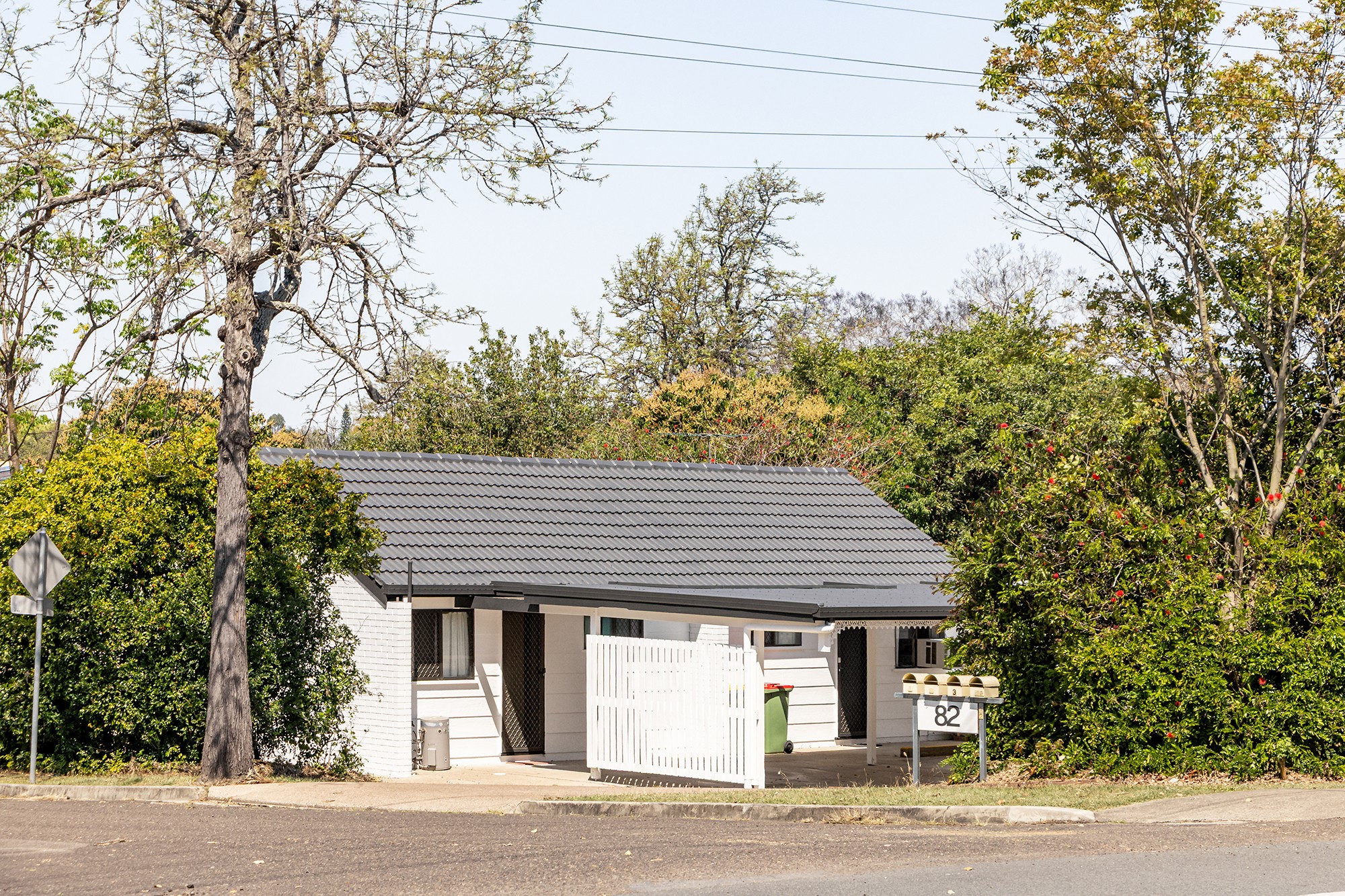 82 Raceview Street, Raceview, QLD 4305