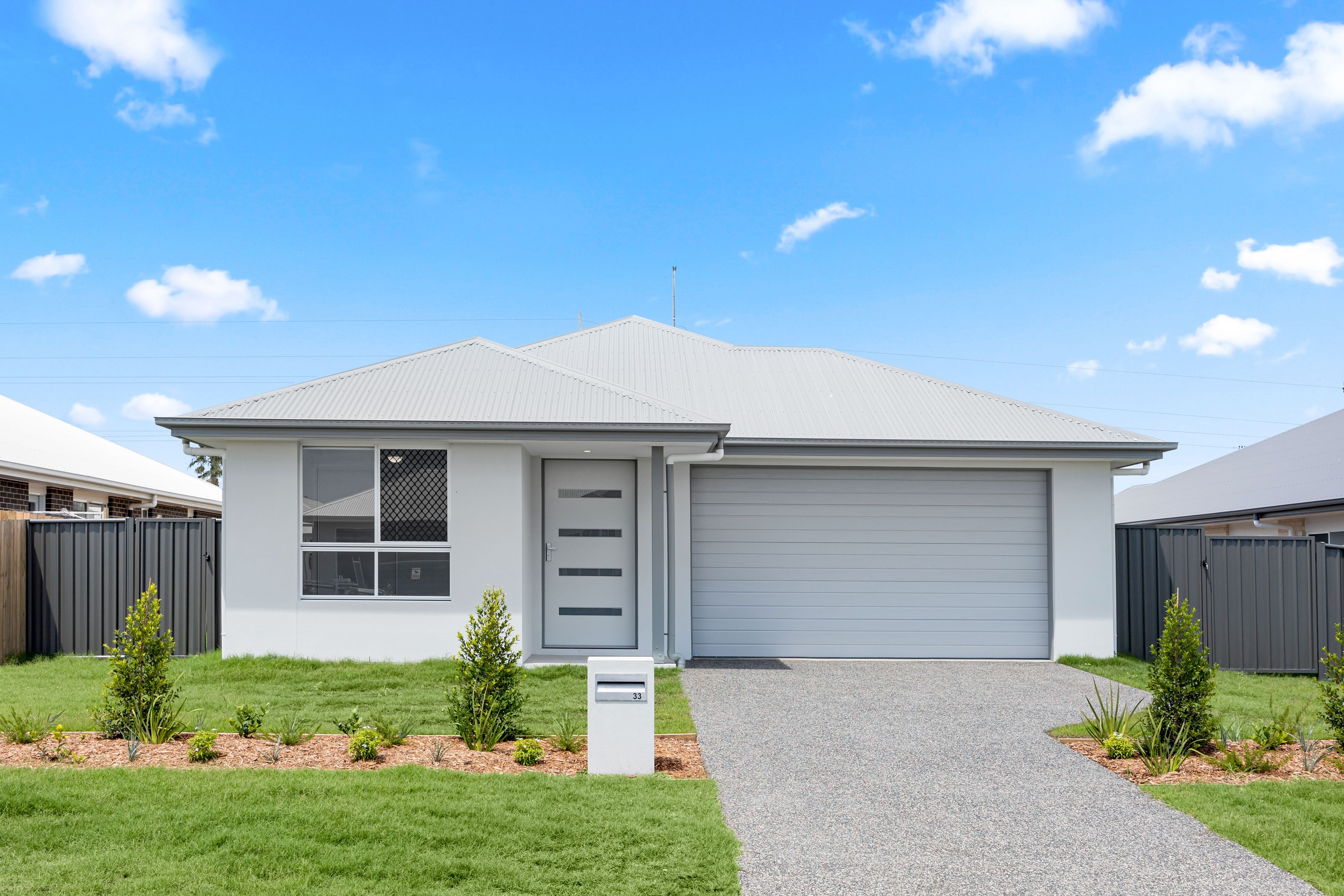 33 Quarterdeck Avenue, Pialba, QLD 4655