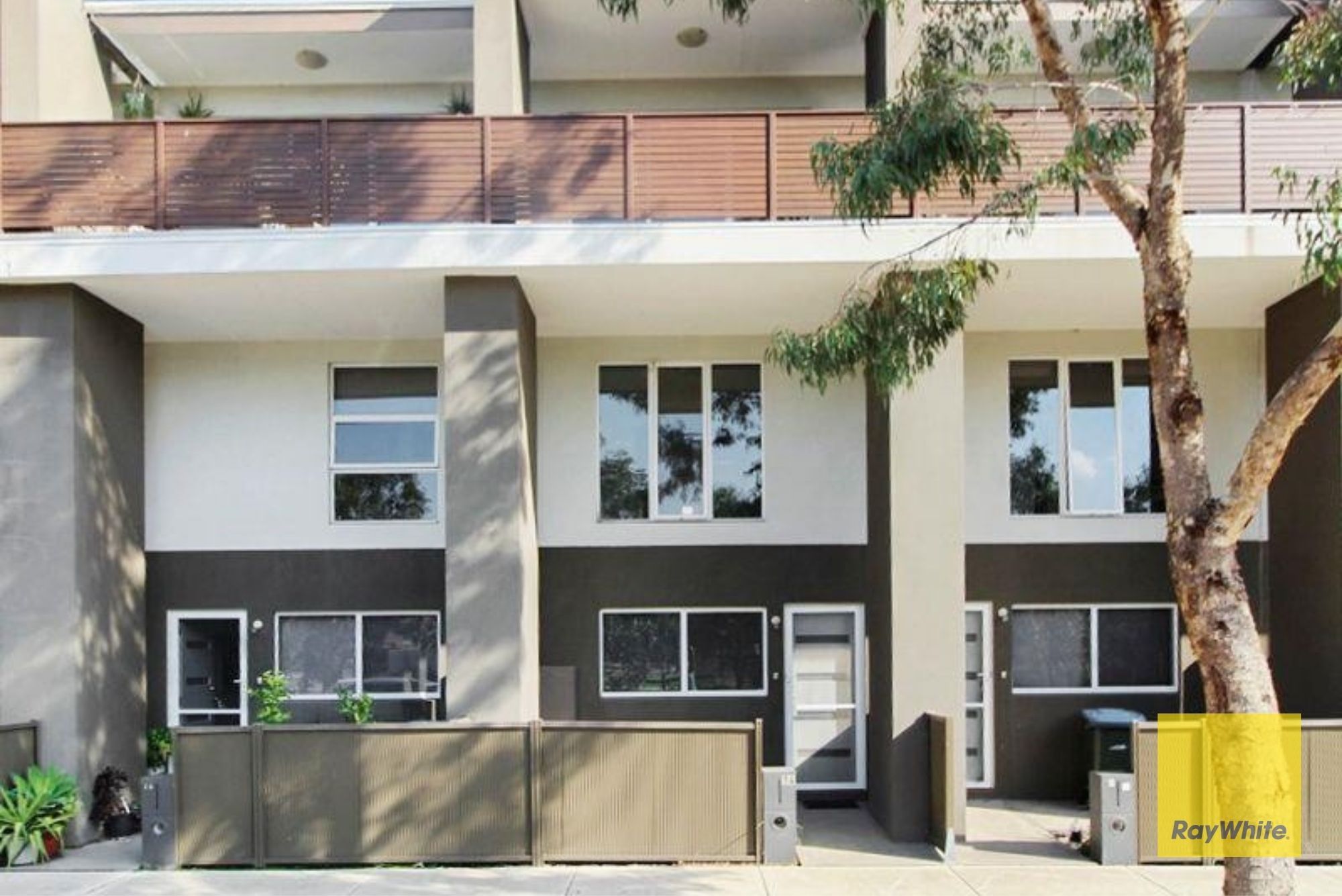 14 Honolulu Drive, Point Cook, VIC 3030