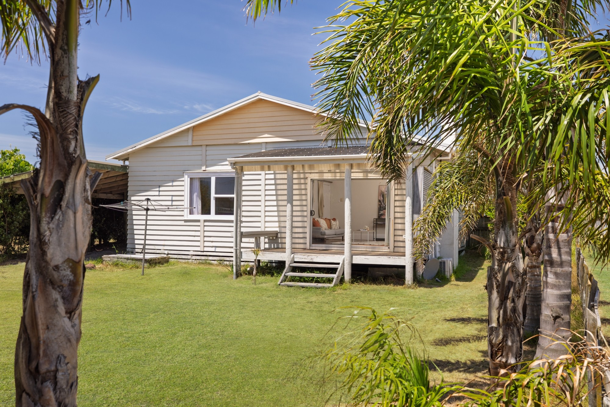 834 Papamoa Beach Road, Papamoa Beach, Tauranga City