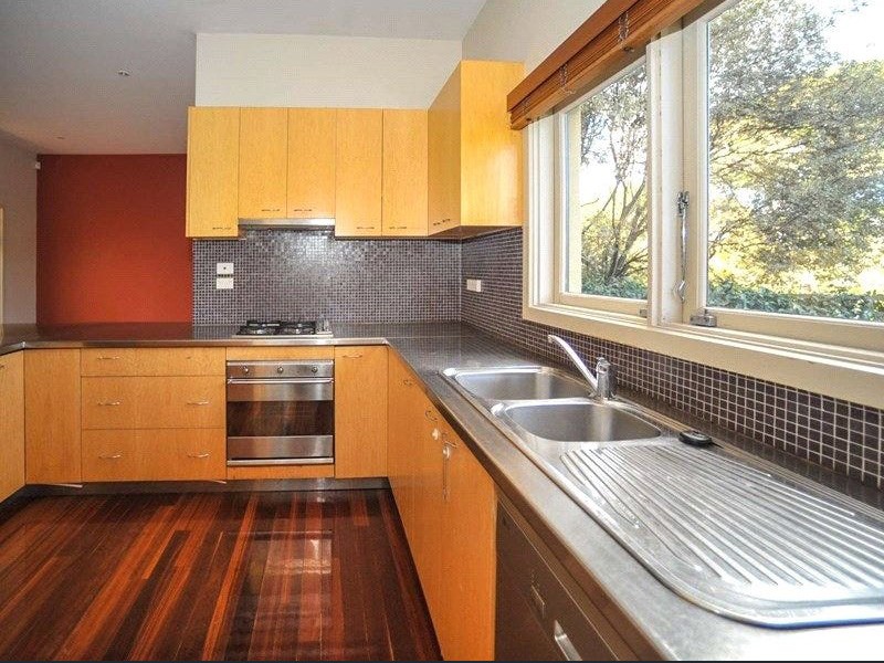 81 Park Road, Glen Iris, VIC 3146