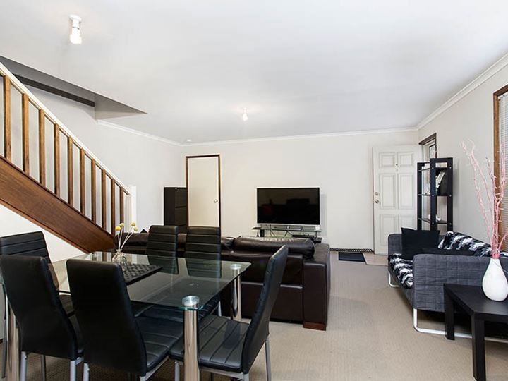 3/5 Robertson Street, Shellharbour, NSW 2529