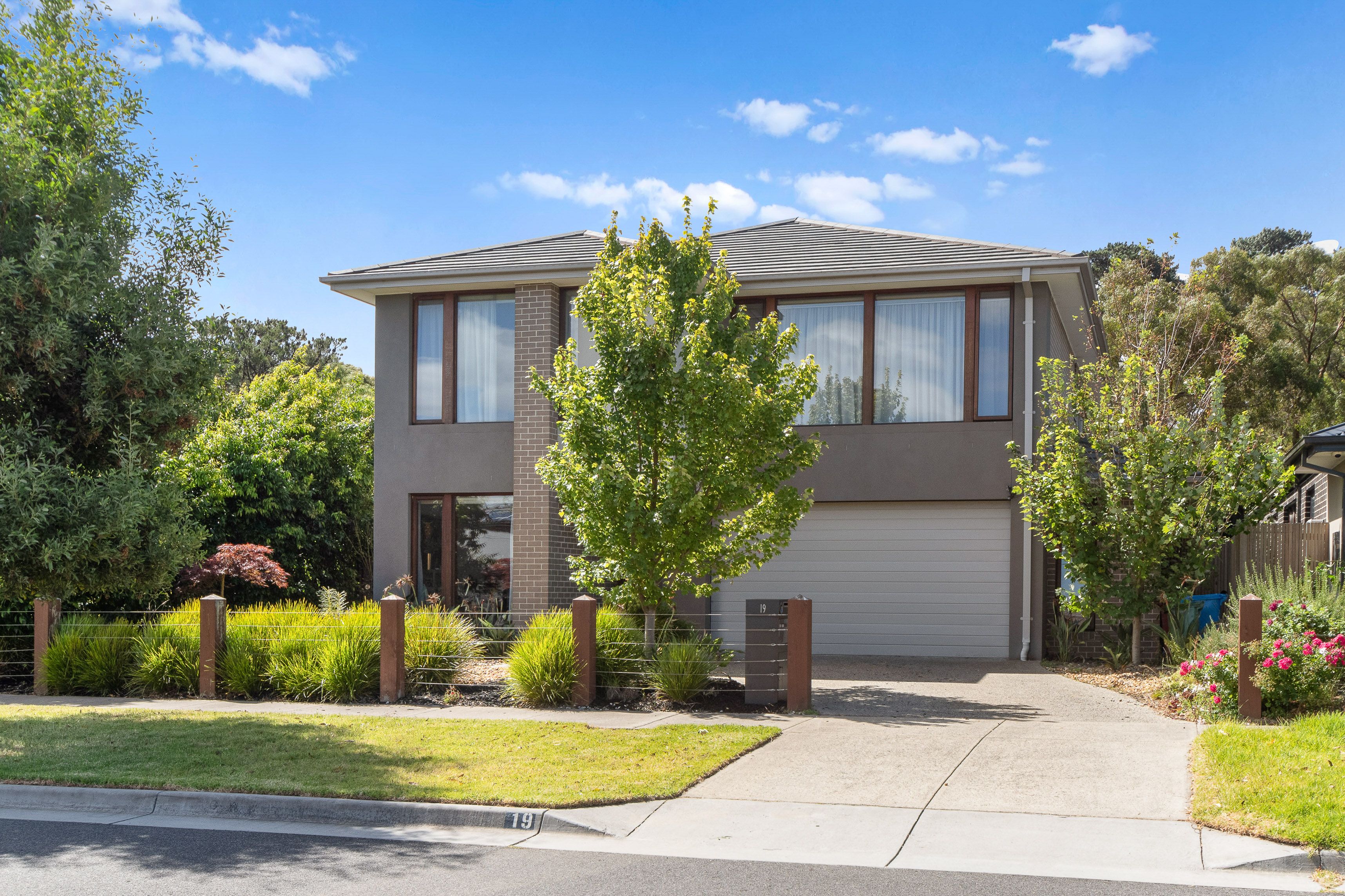 19 Gumleaf Place, Botanic Ridge, VIC 3977 - Sold House - Real Estate ...