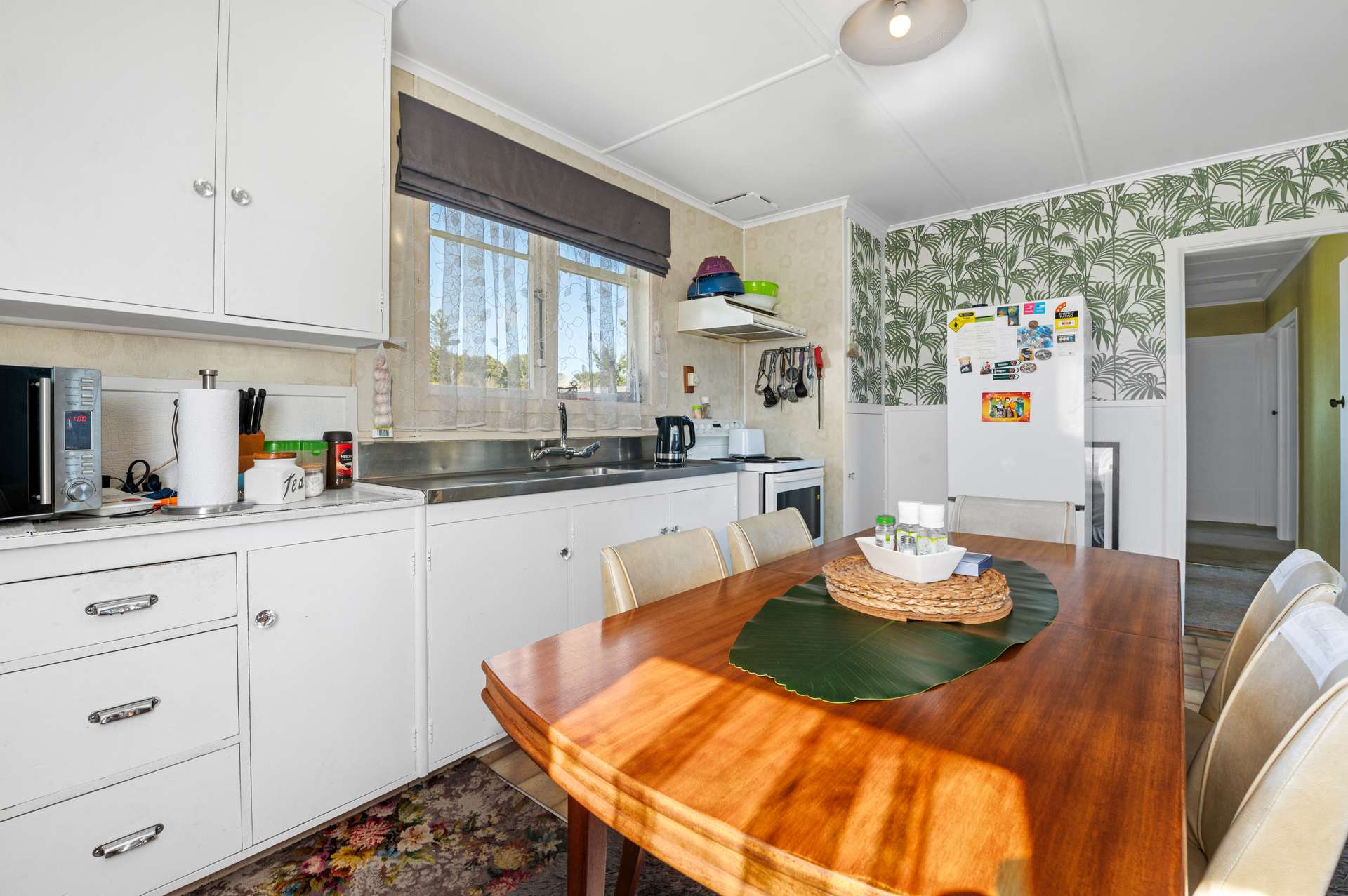 7 Montrose Place photo 6