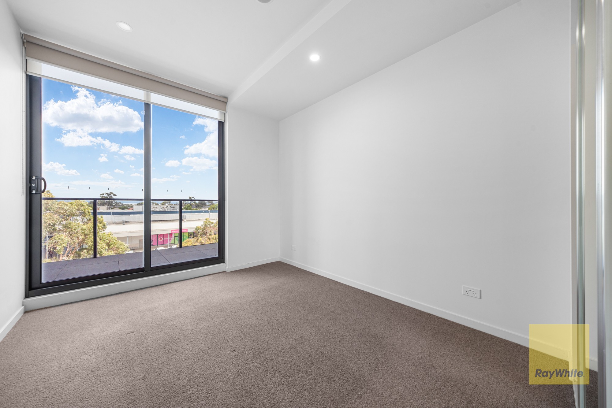 304/93 Furlong Road, Cairnlea, VIC 3023