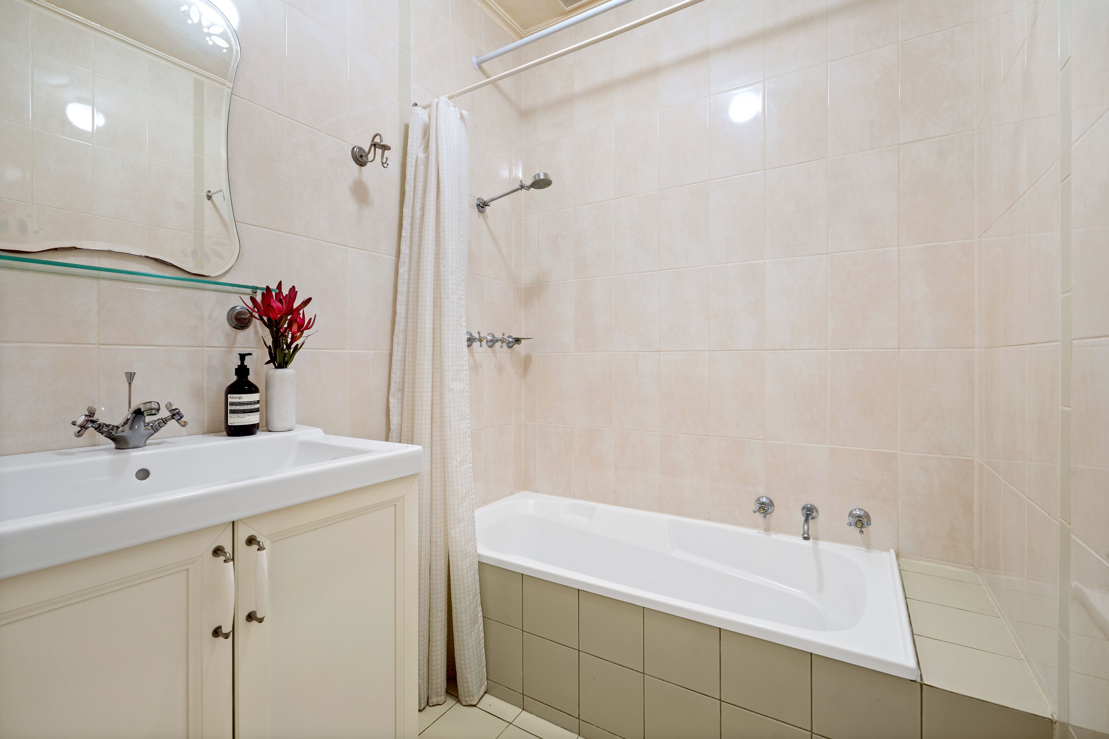 5 Barclay Avenue — photo 18 of 28