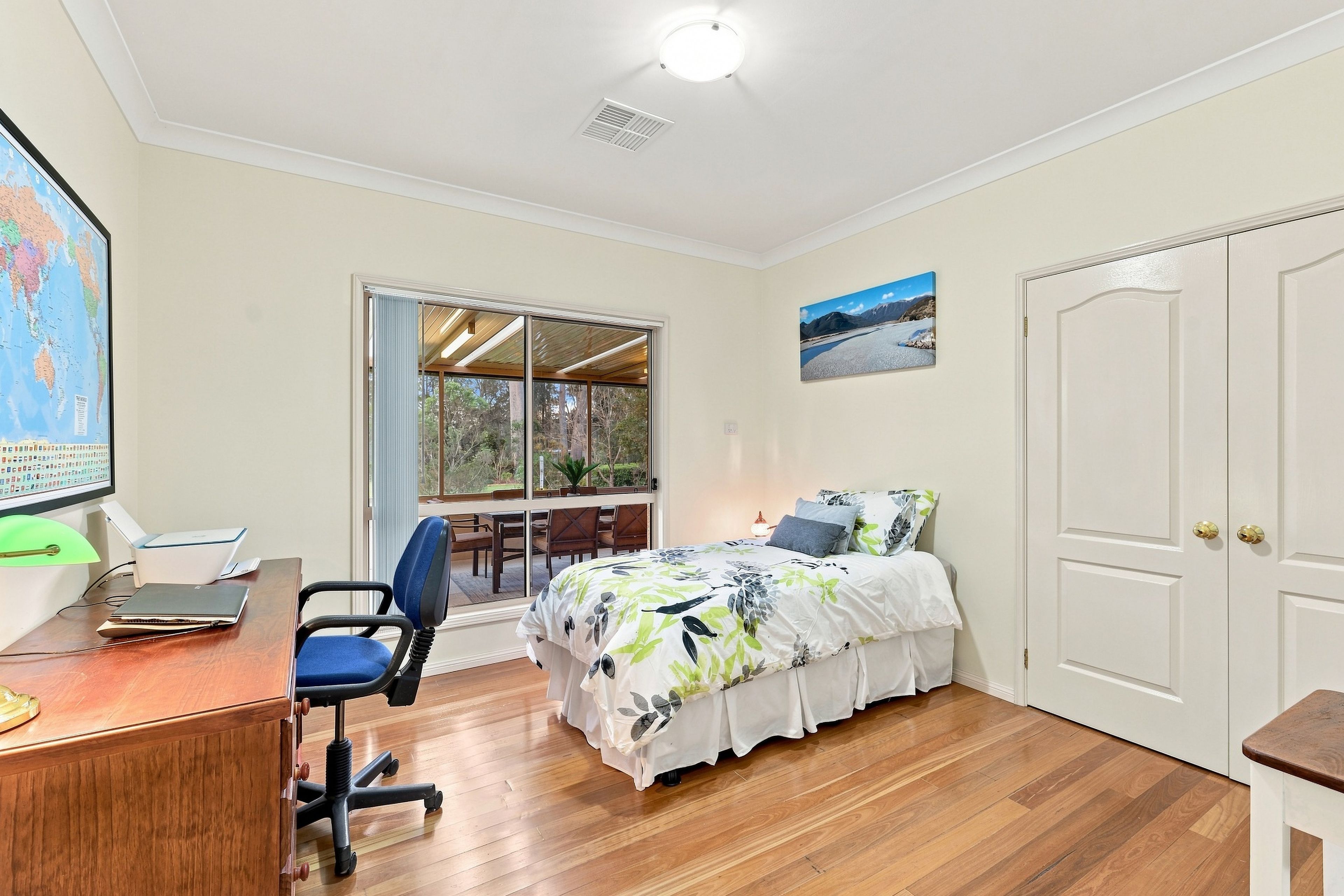 18 North Esk Drive — photo 9 of 17