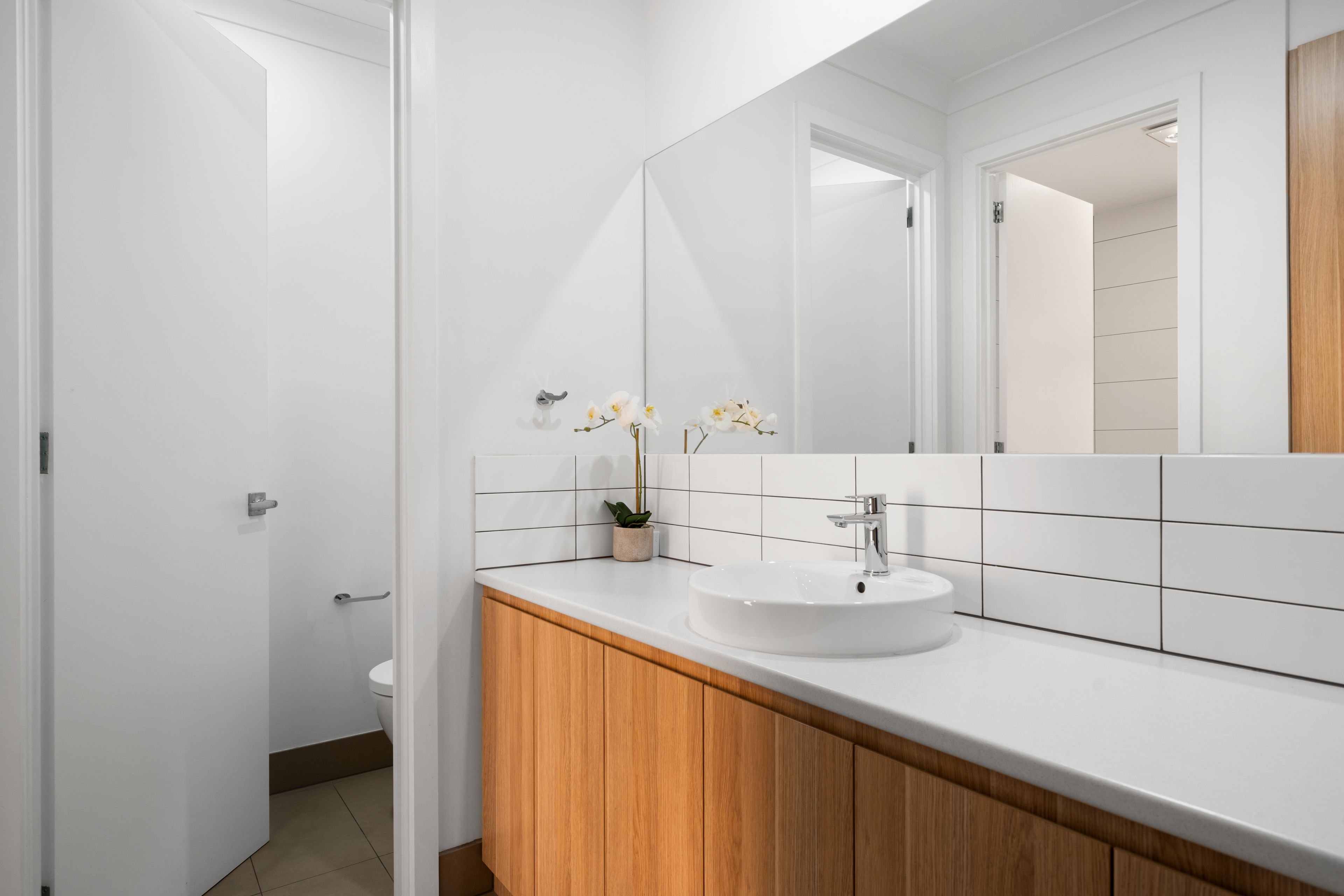 2/34A James Street — photo 23 of 28