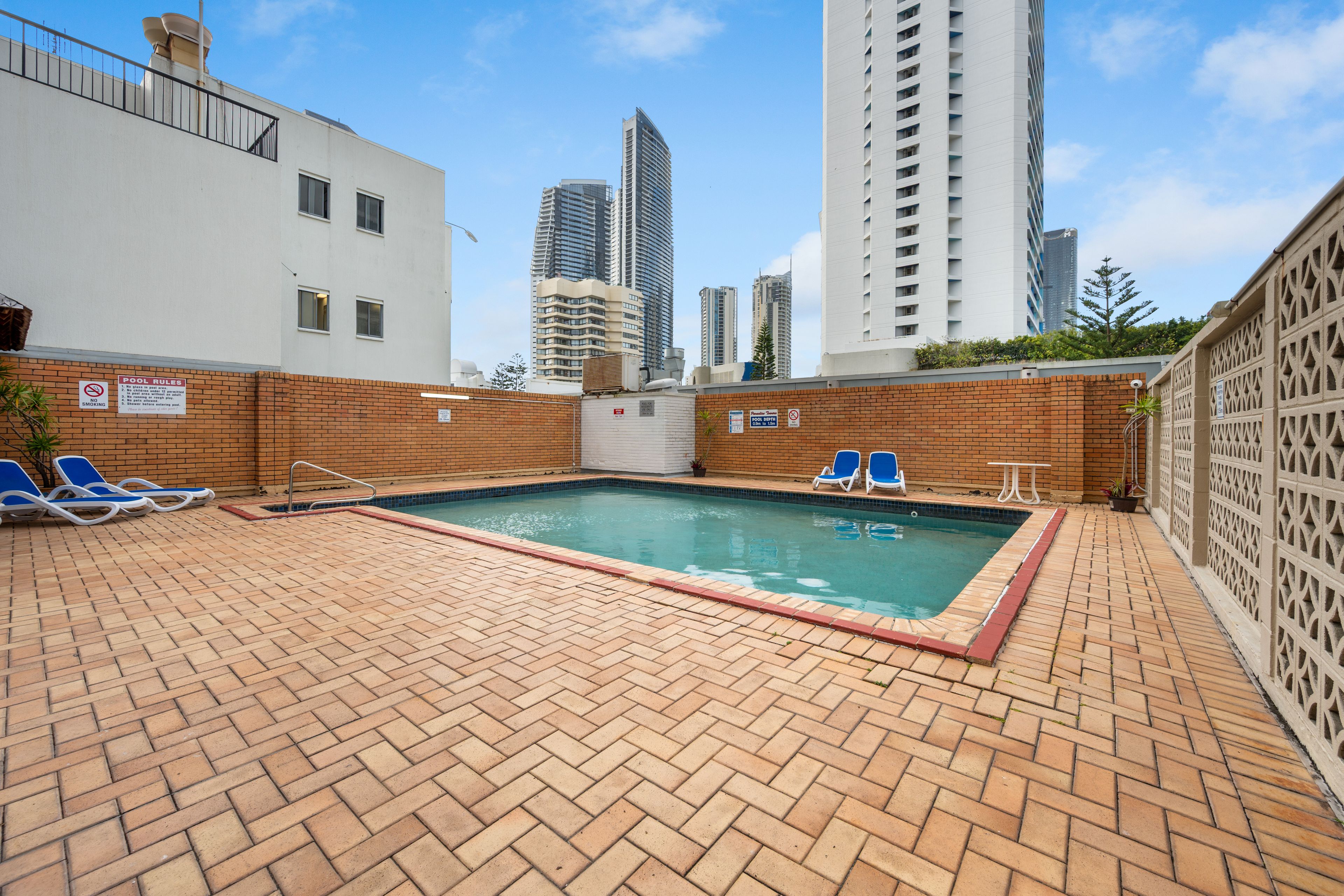 49/3049 Surfers Paradise Boulevard — photo 12 of 12