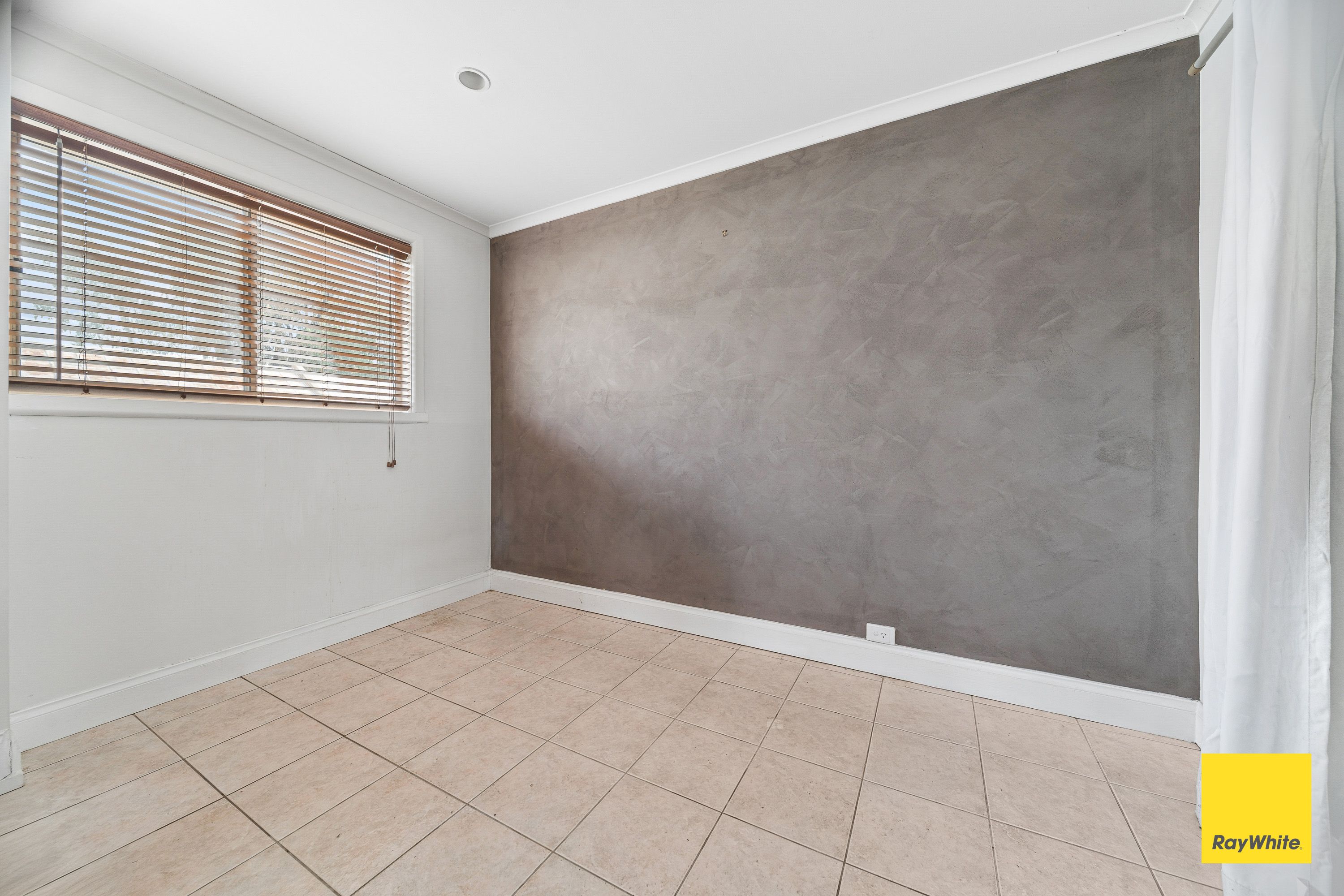 2-4 Mitchell Street — photo 10 of 21