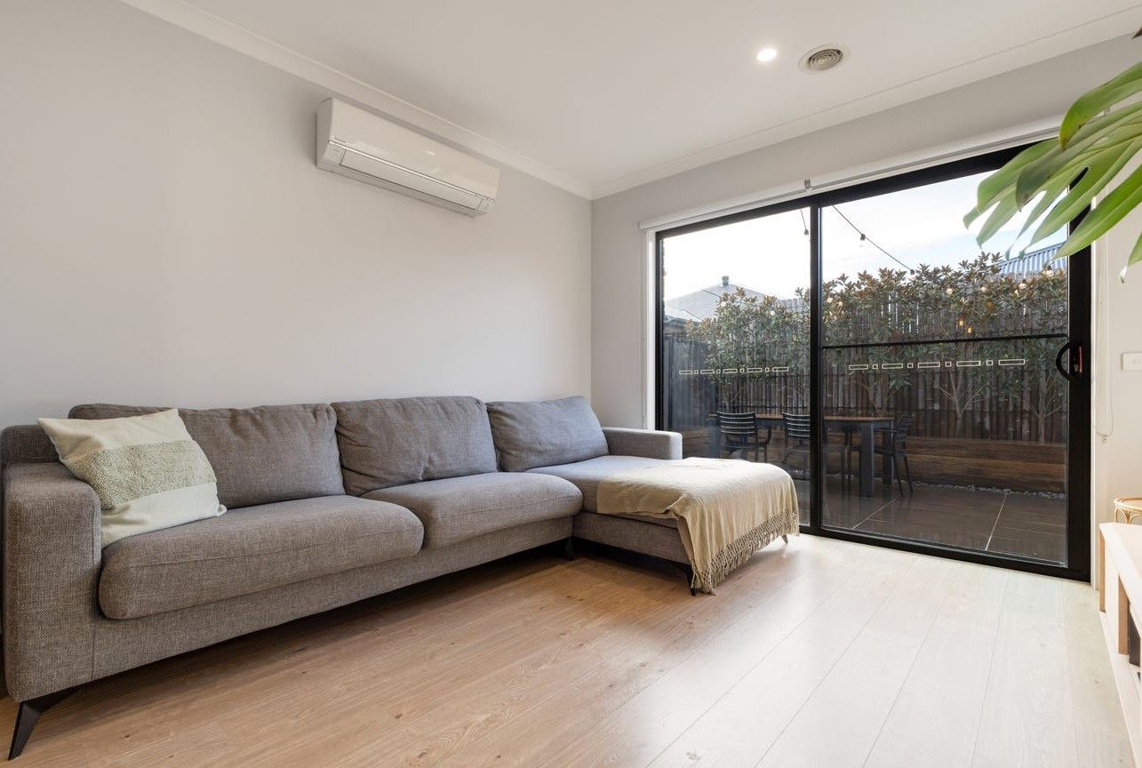 50 Kangaroo Road, Craigieburn, VIC 3064