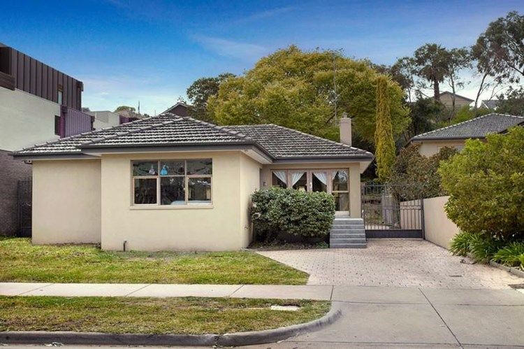 136 The Boulevard, Aberfeldie, VIC 3040