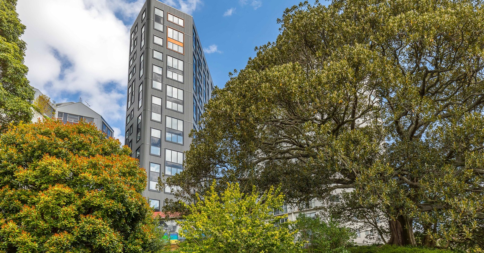 Auckland Same Color Building 301/7 Scotia Place, Auckland Central, Auckland City 1010 - Sold ...