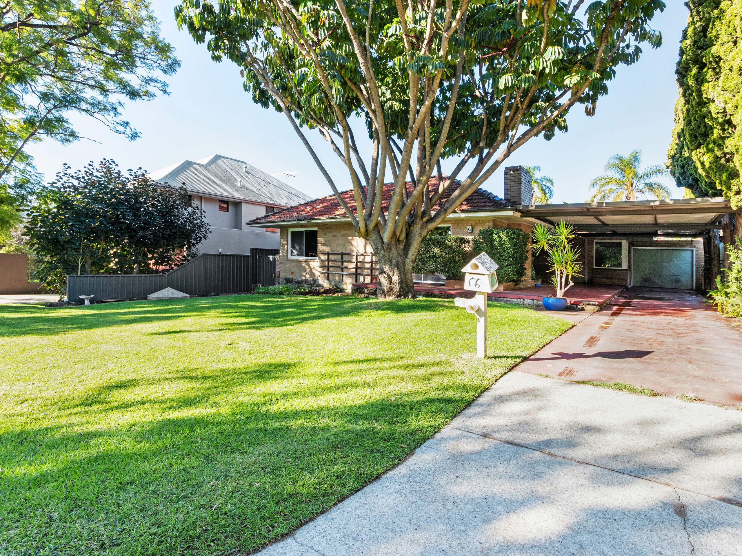 6 Batavia Way, Salter Point, WA 6152