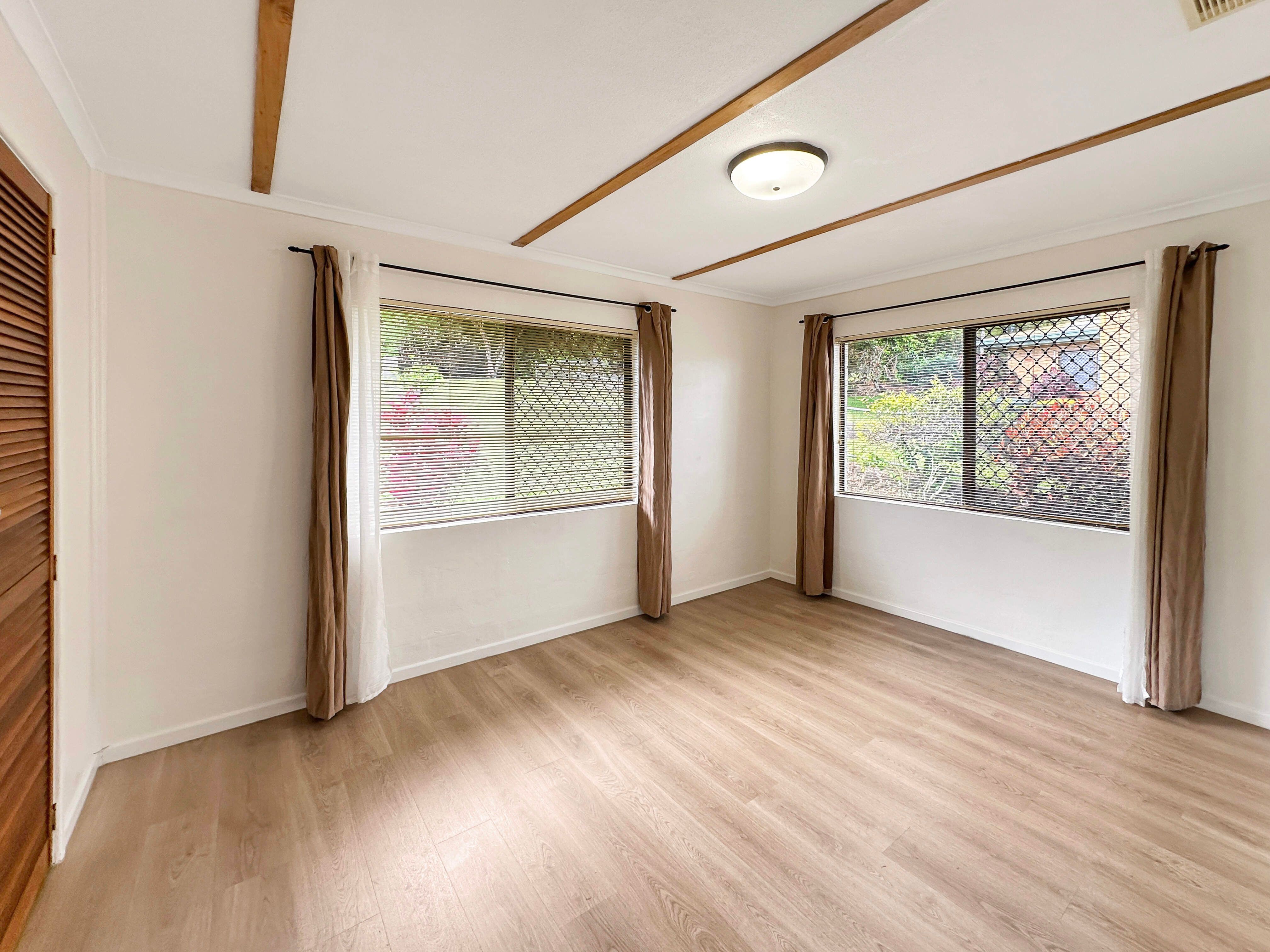 29 Twelfth Avenue — photo 10 of 18