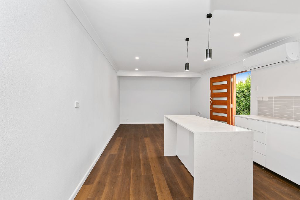 157b Bell Street — photo 6 of 14