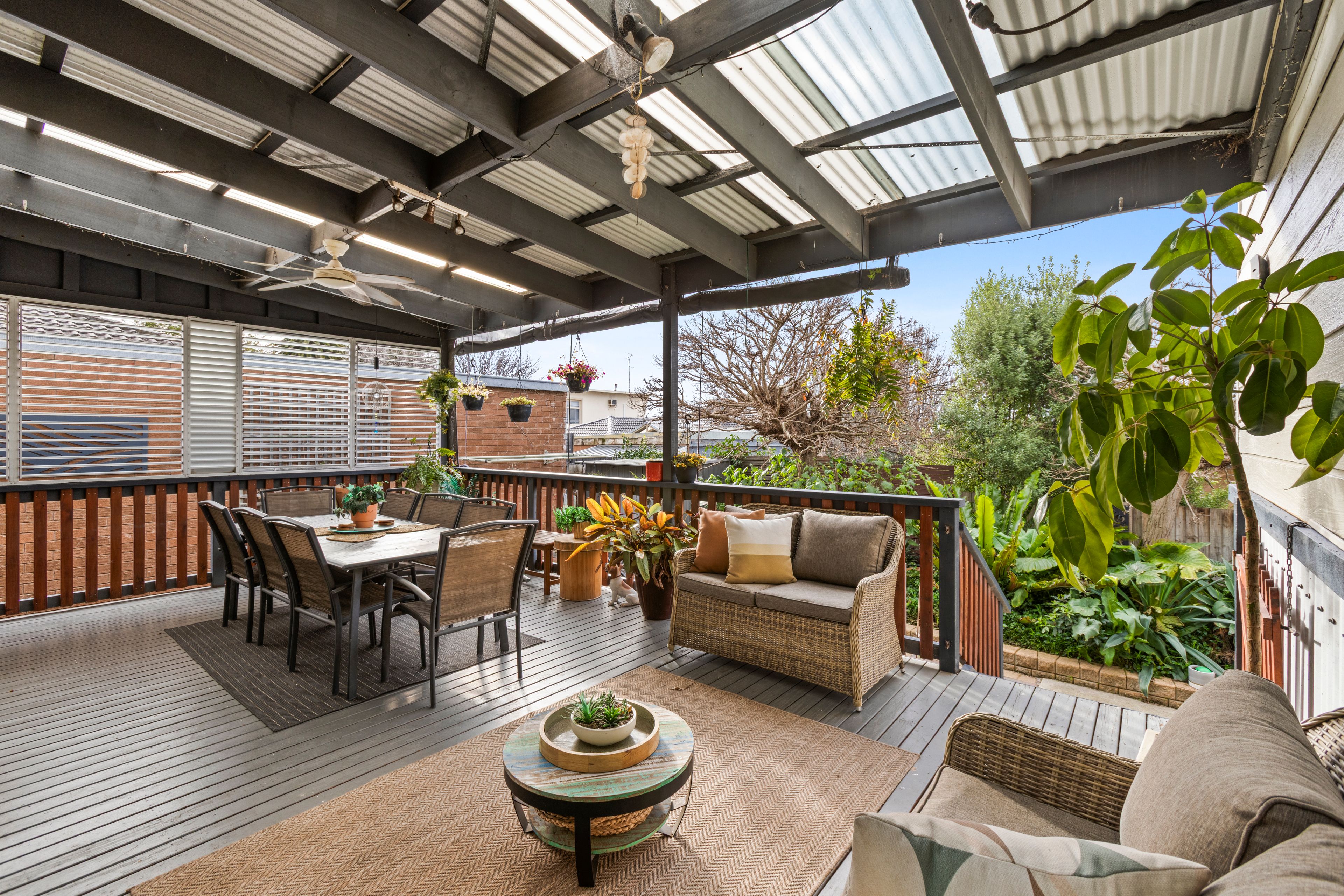 16 Kana Street — photo 14 of 14