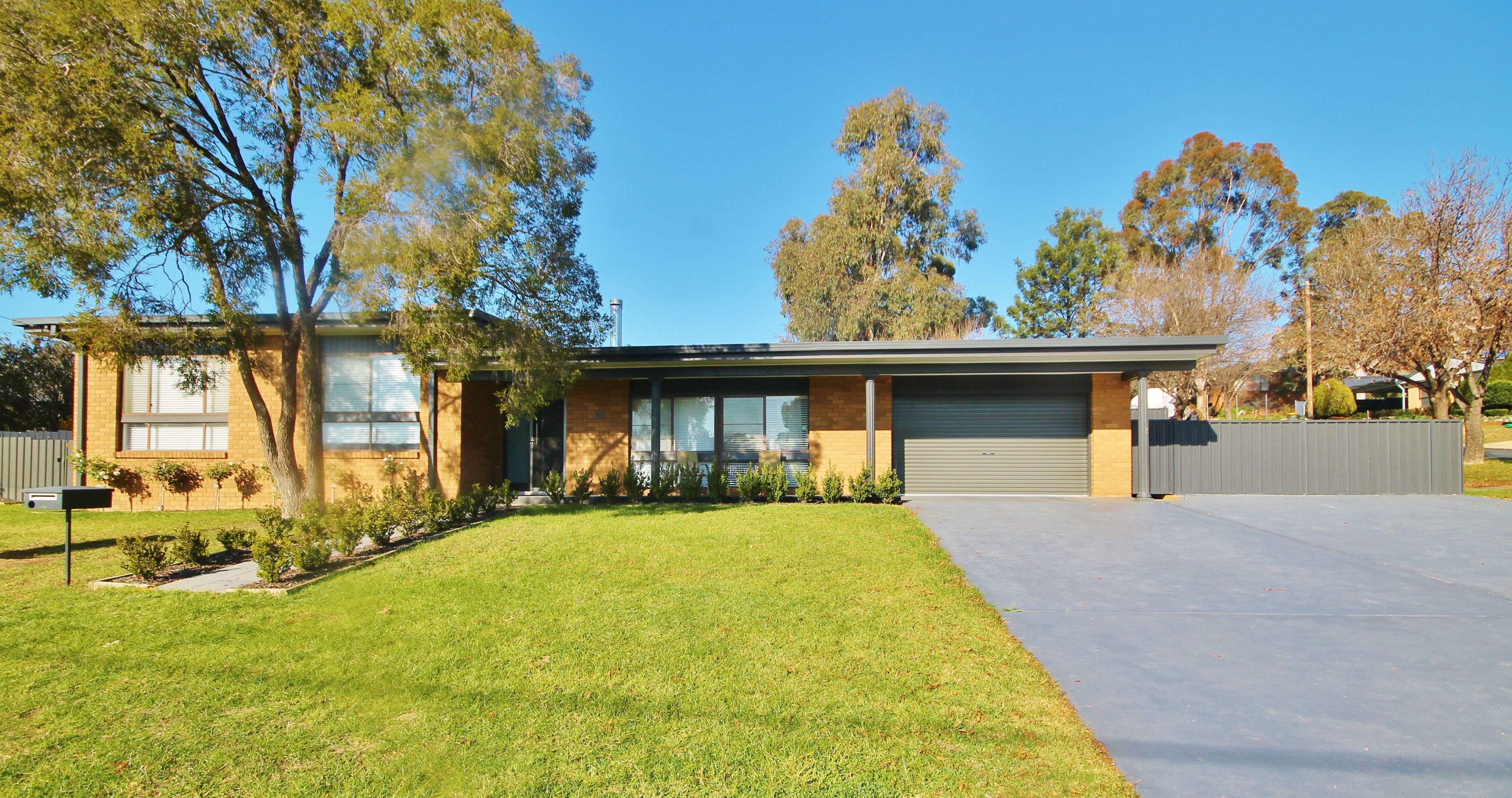 18 Cowper Street