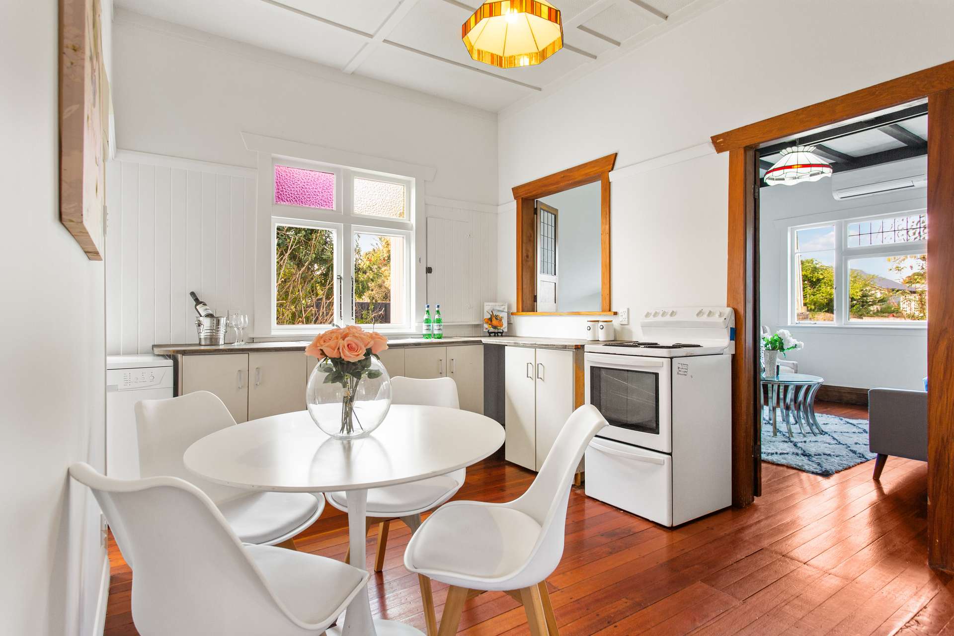 12 Mona Avenue photo 3