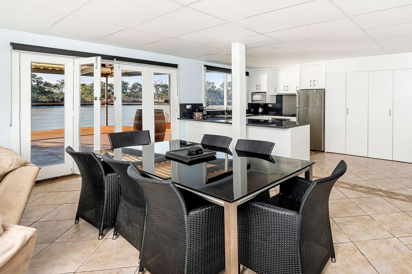 39 Greenbanks Drive, Sunnyside, SA 5253 House for Sale Ray White Murray Bridge Mannum 39 Greenbanks Drive, Sunnyside, SA 5253 House for Sale Ray White Murray Bridge Mannum