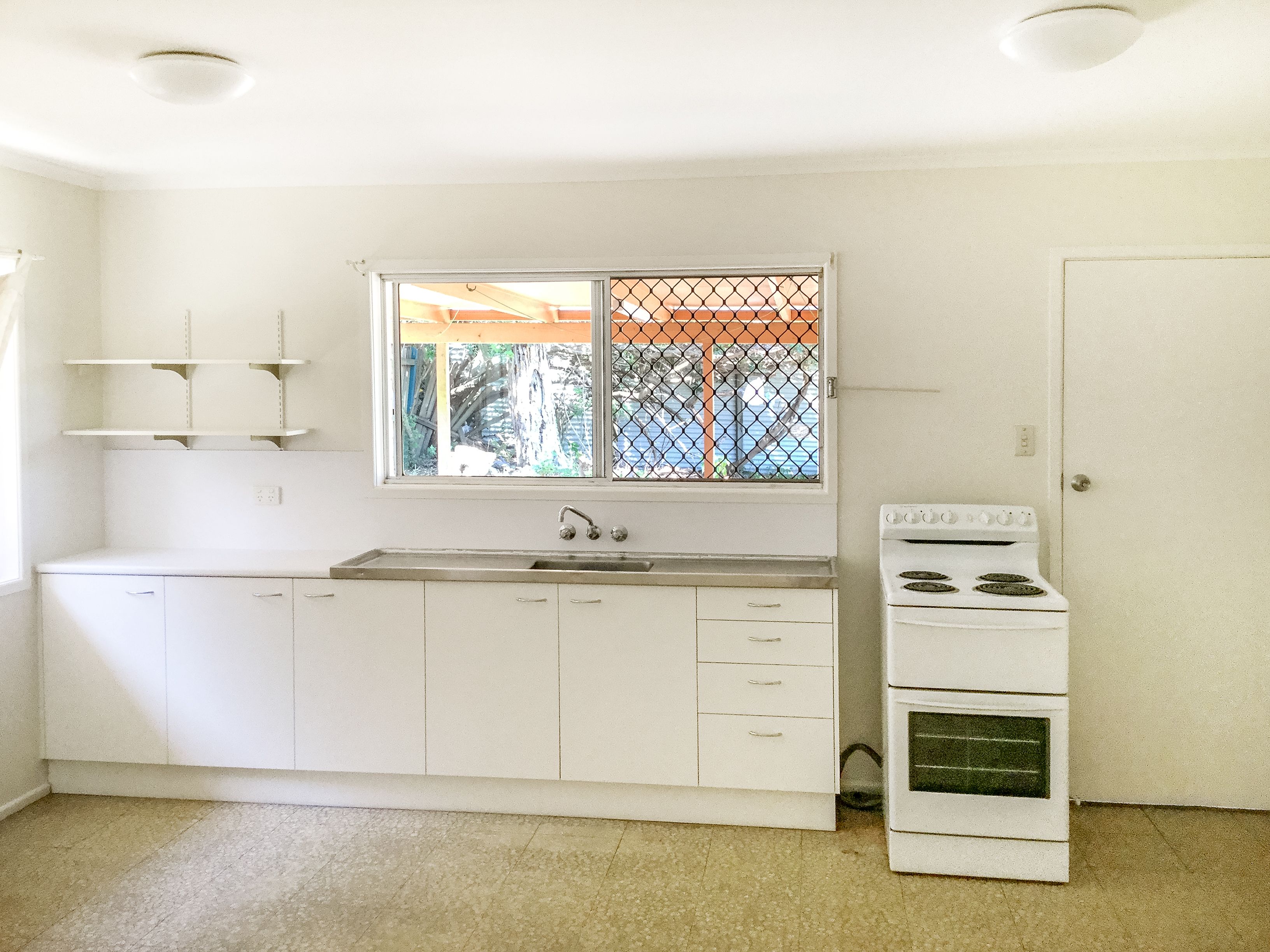 5 Poinciana Avenue, Mooloolaba, QLD 4557