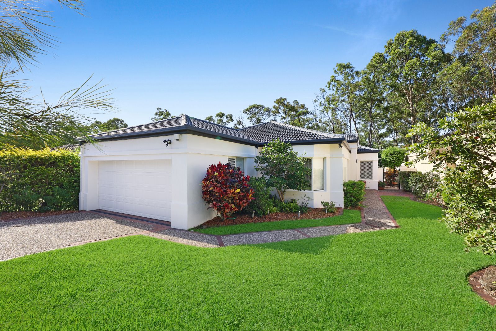 21 Dalloway Court, Arundel, QLD 4214