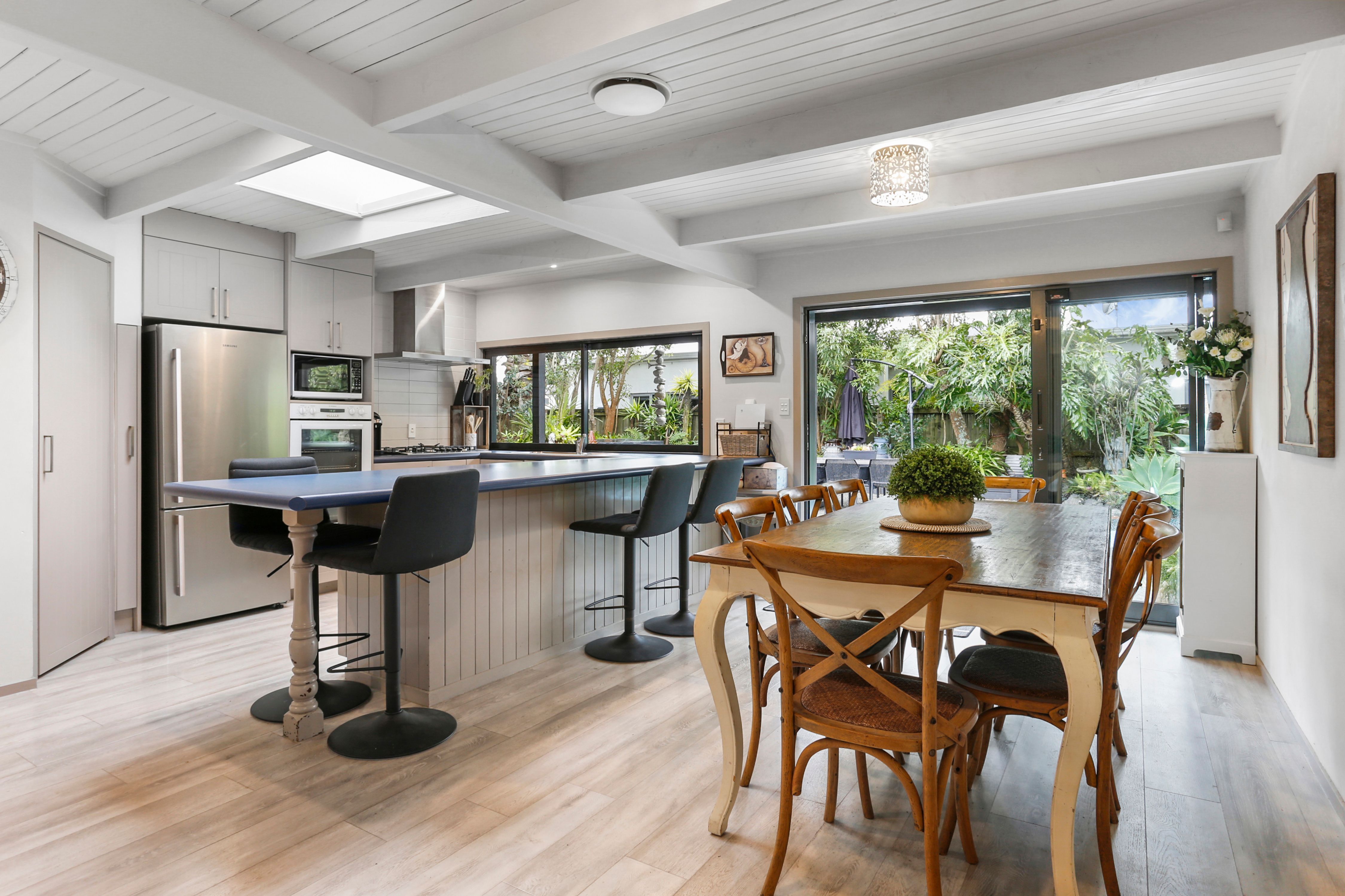 12 Broman Place, Half Moon Bay, Manukau City
