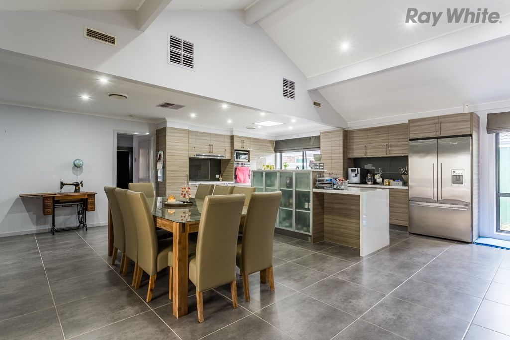 1 Gottard Court, Keilor Downs, VIC 3038