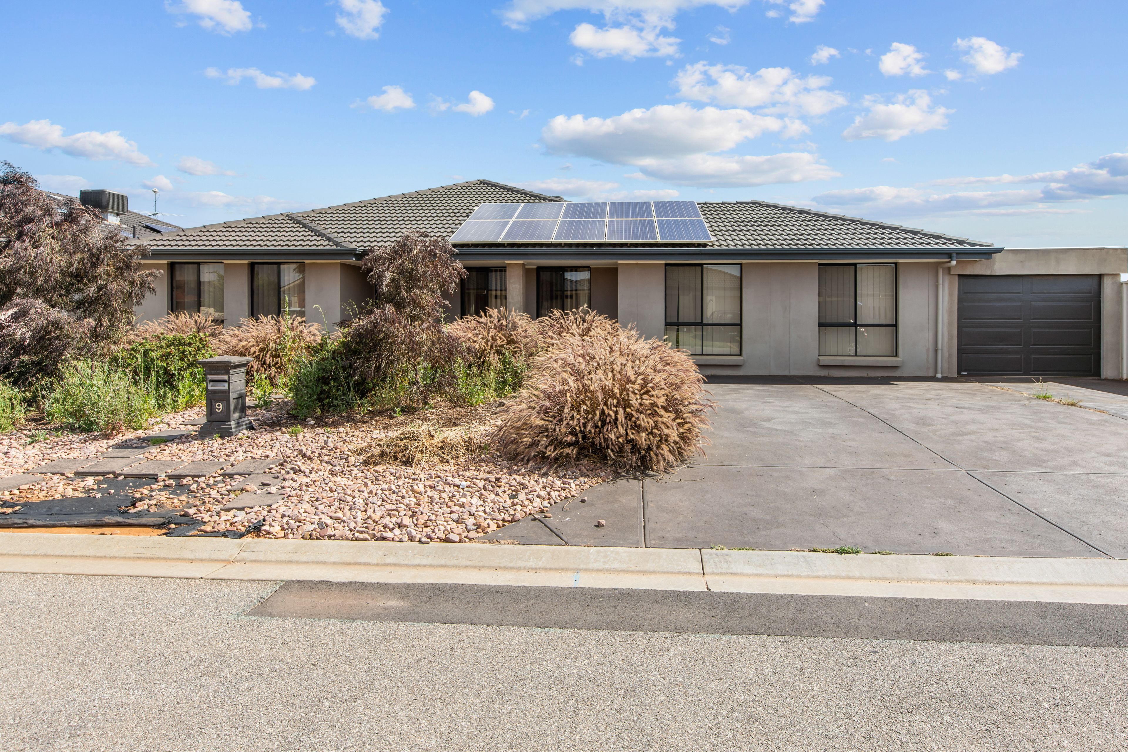 9 Barossa Drive, Munno Para West SA 5115