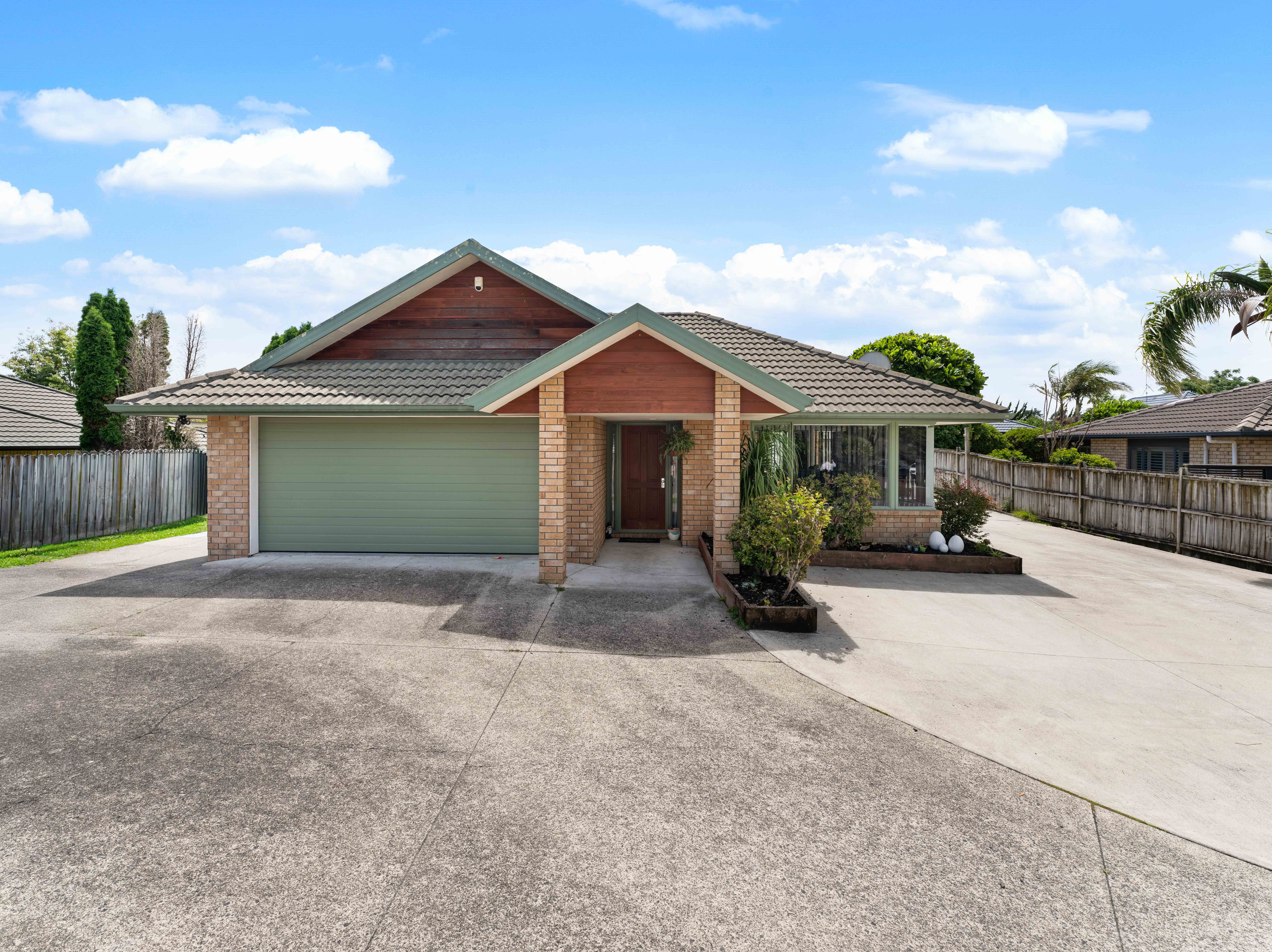 78 Lothian Brae, Wattle Downs, Manukau City