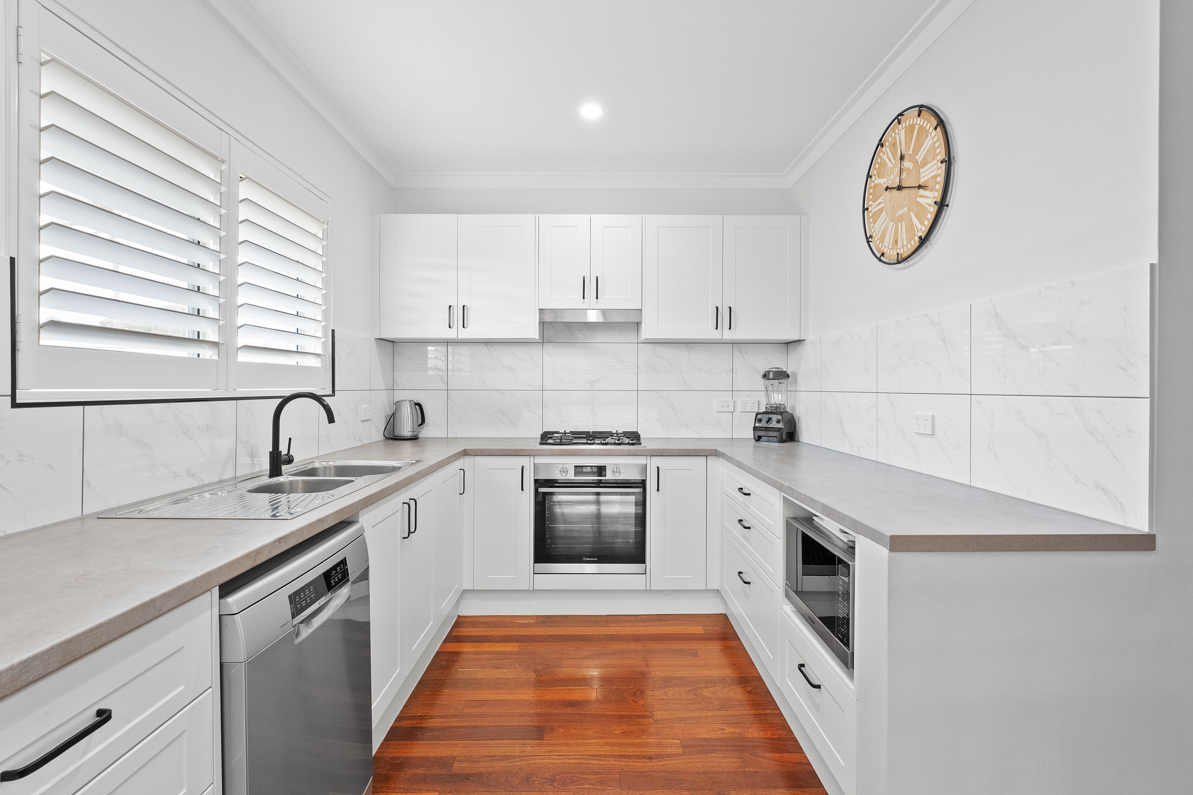 1 Allen Close — photo 8 of 30