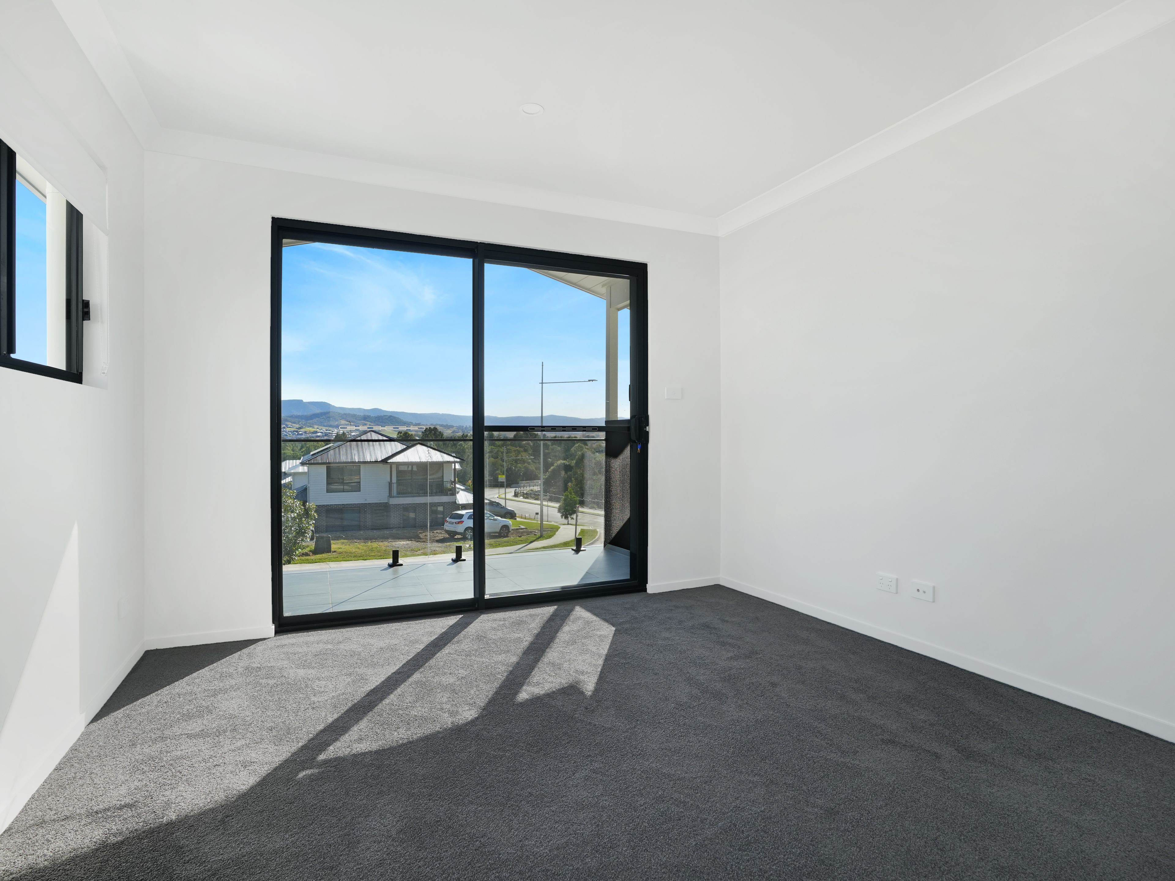32 Araluen Terrace — photo 4 of 6