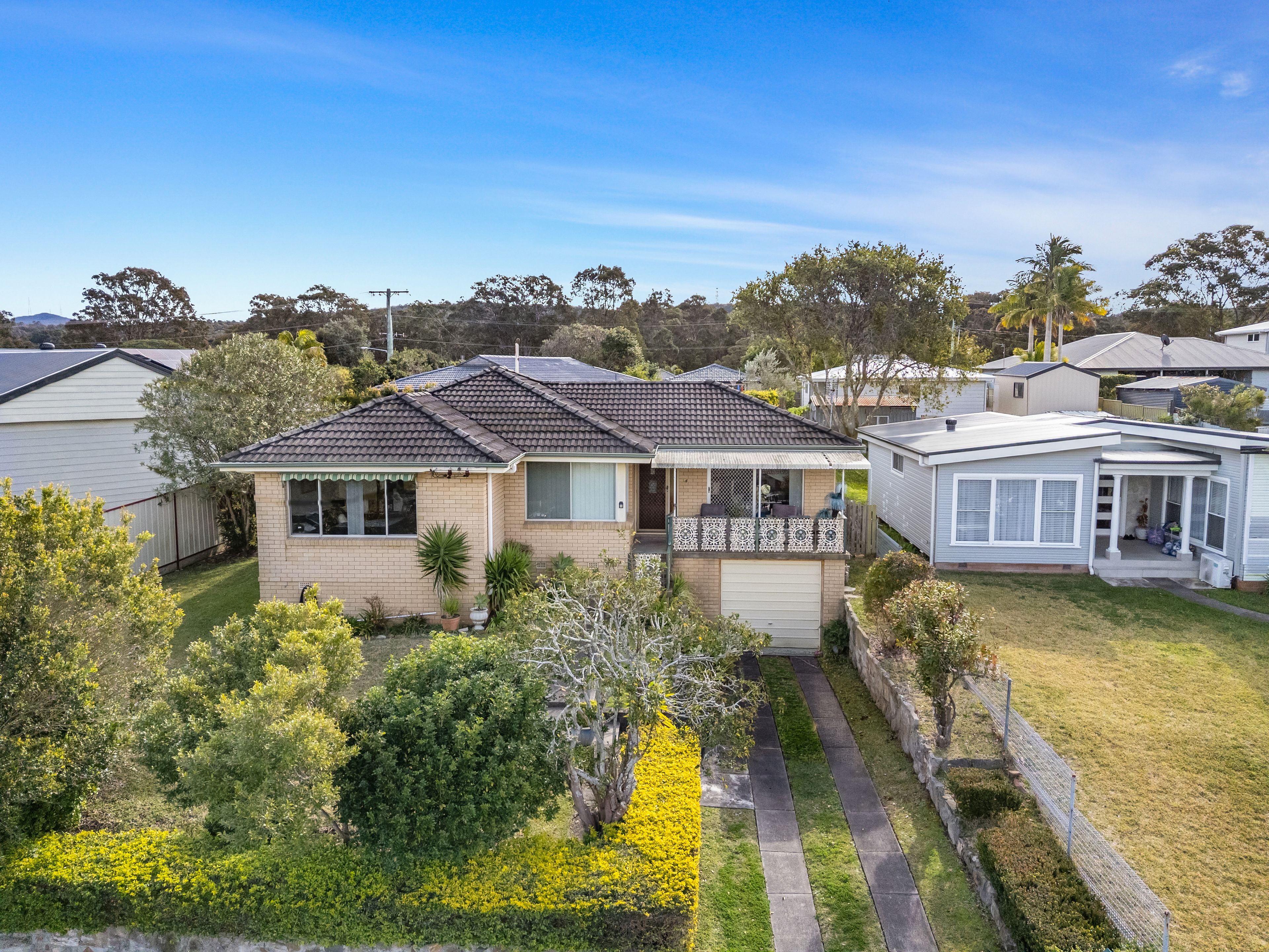 4 McInnes Street — photo 12 of 16