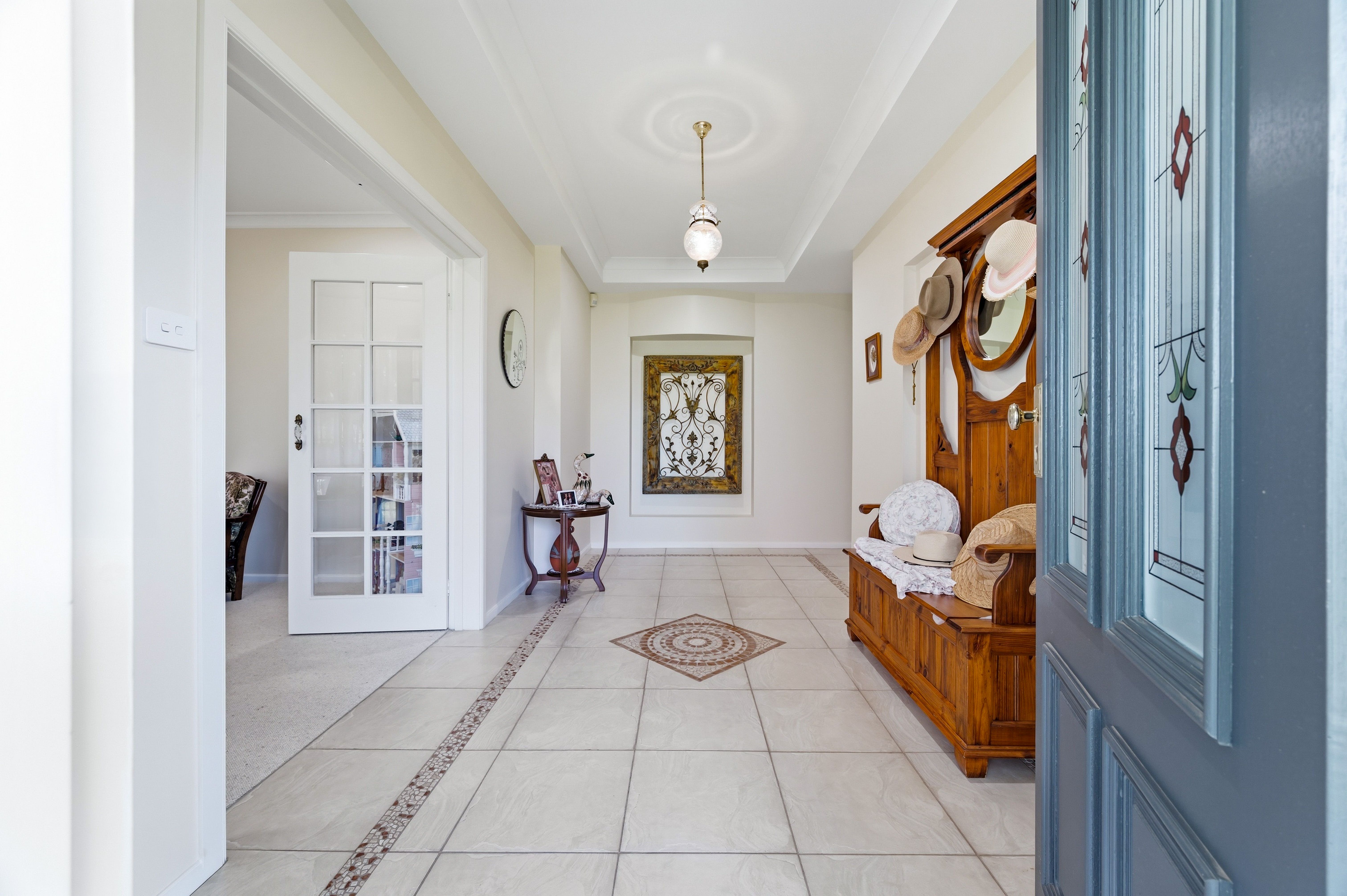 55 Ambervale Drive — photo 4 of 22