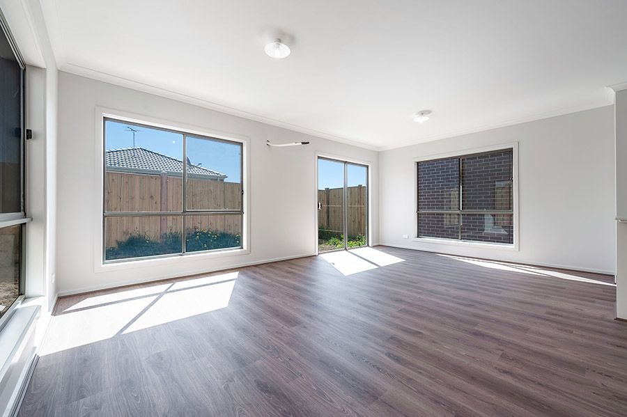 15 Delson Way, Mickleham, VIC 3064